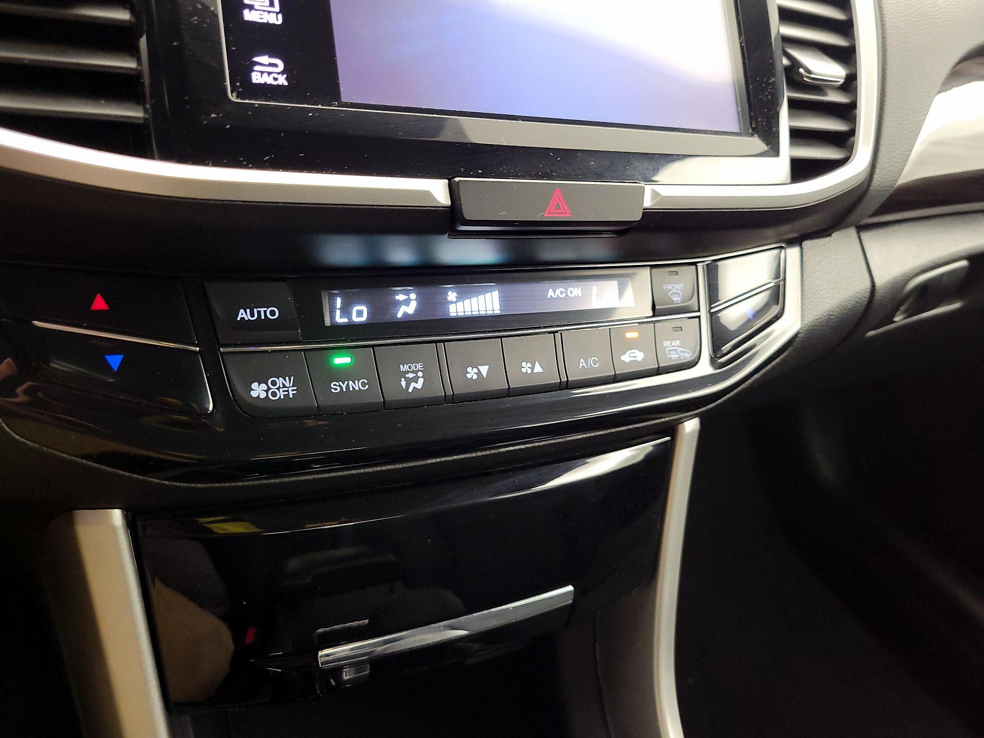 Thumbnail: 2017 Honda Accord - 16