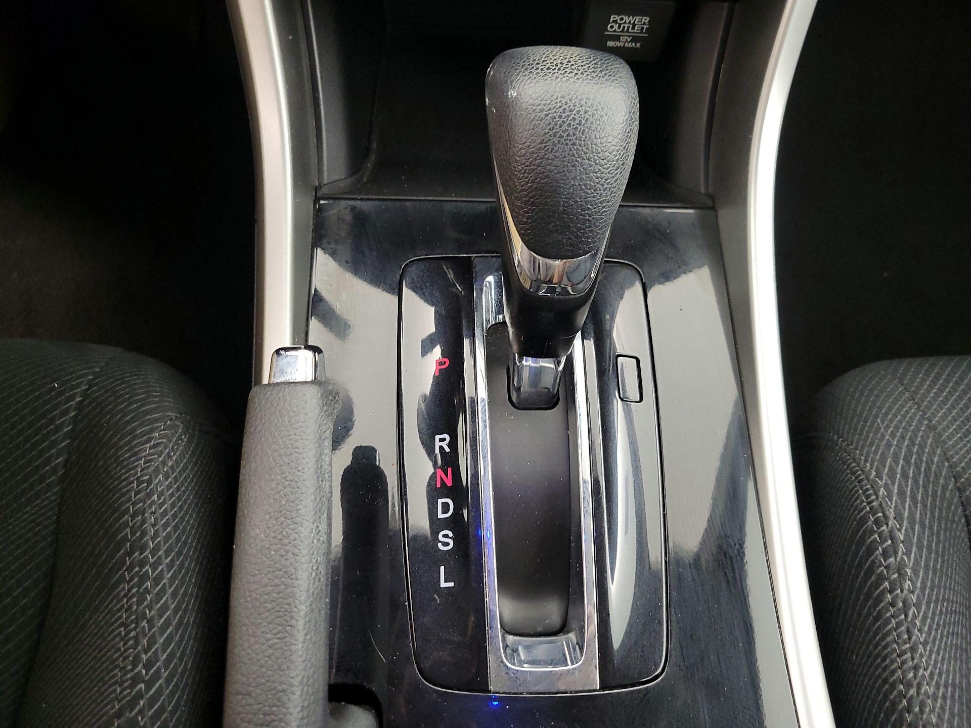 Thumbnail: 2017 Honda Accord - 17