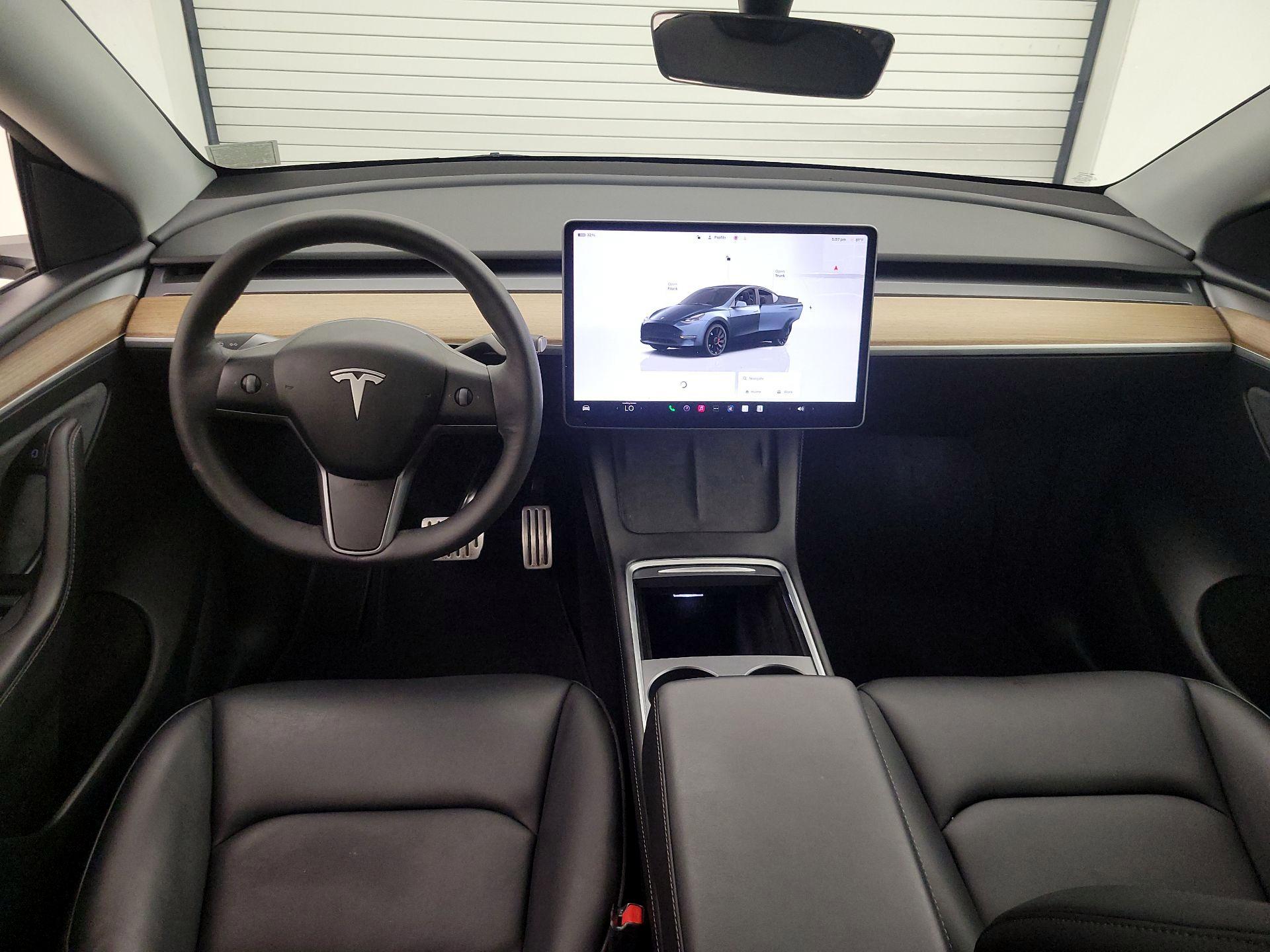 Thumbnail: 2024 Tesla Model Y - 9