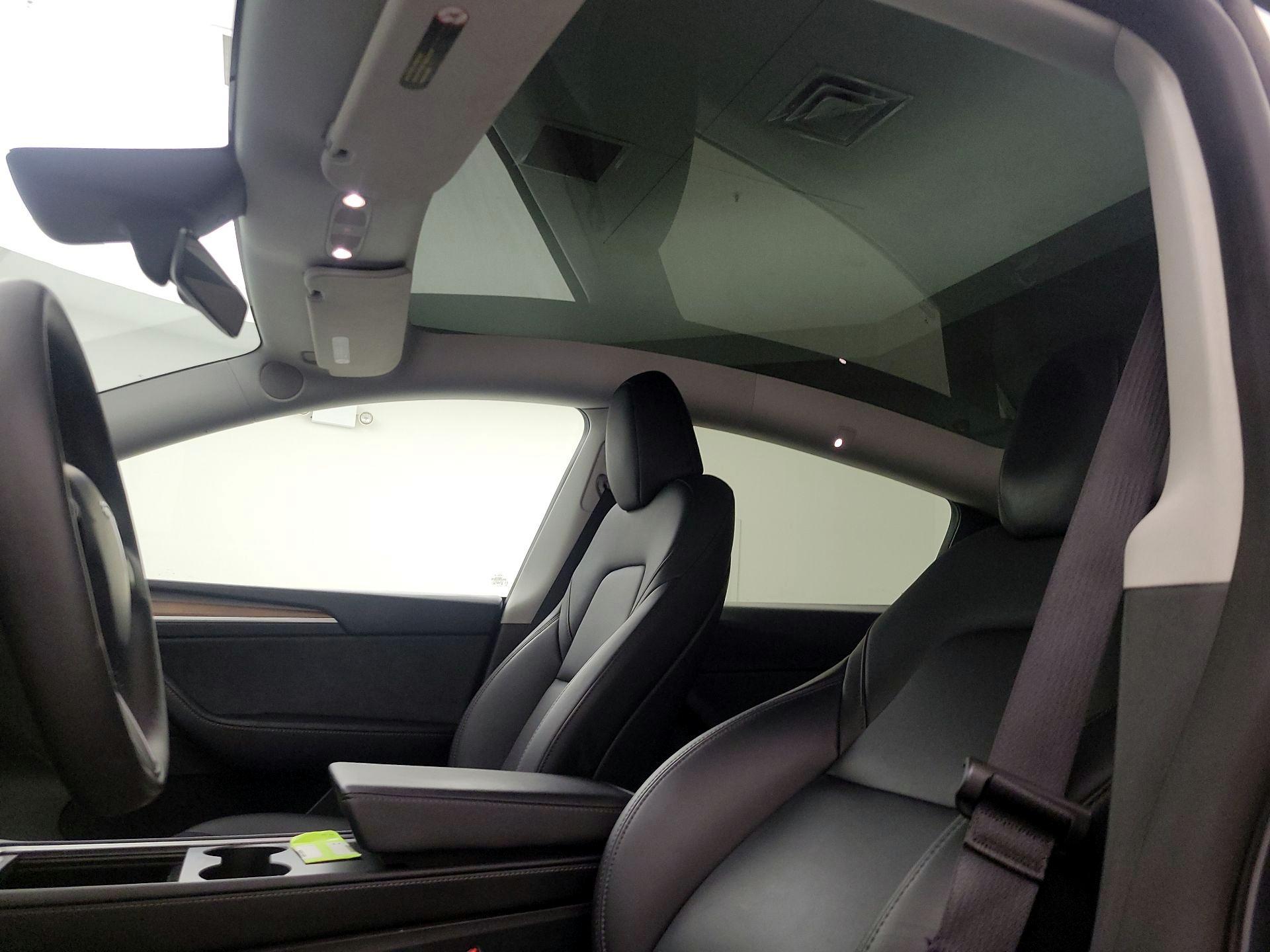 Thumbnail: 2024 Tesla Model Y - 19