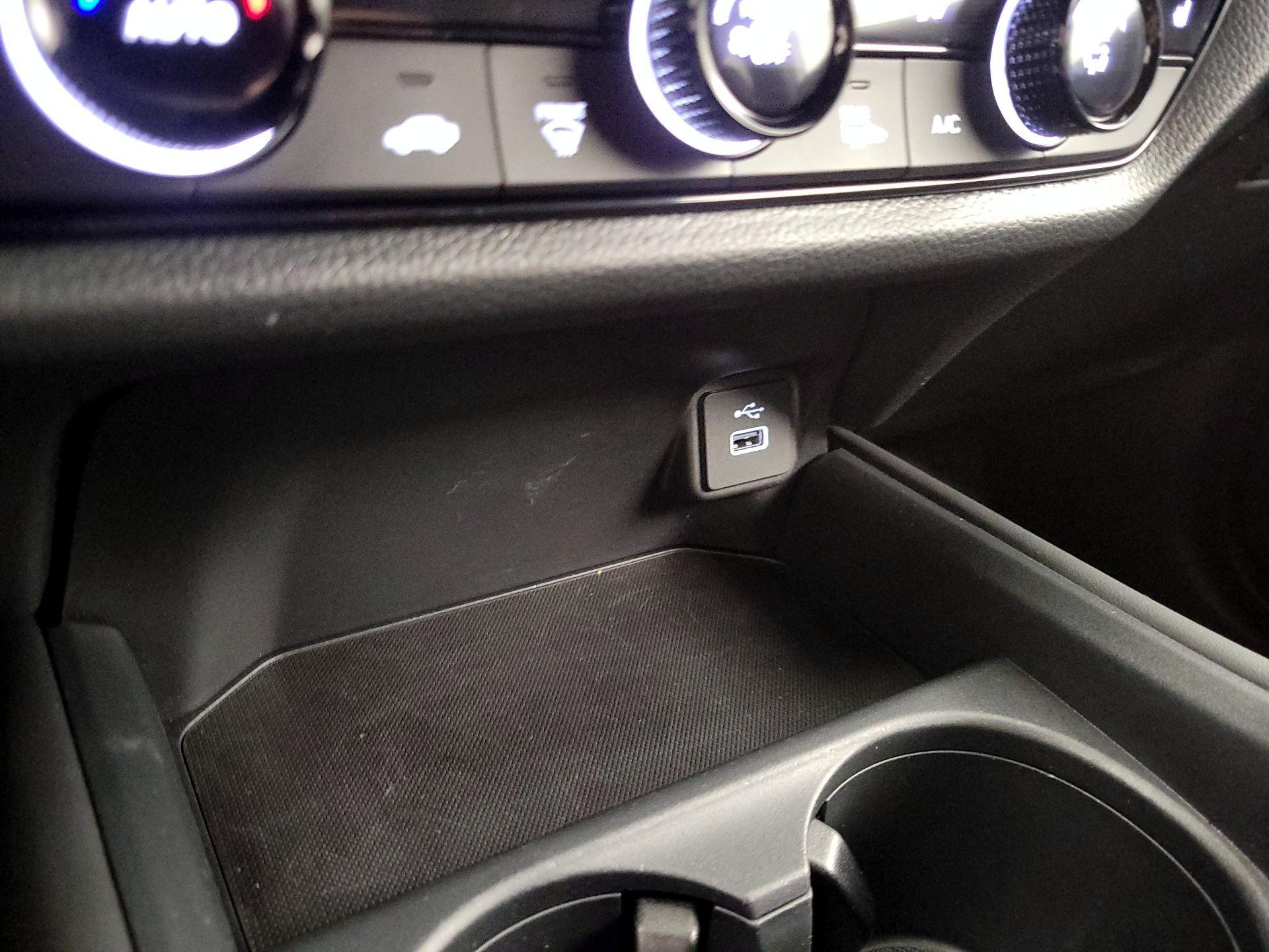 Thumbnail: 2025 Honda HR-V - 18