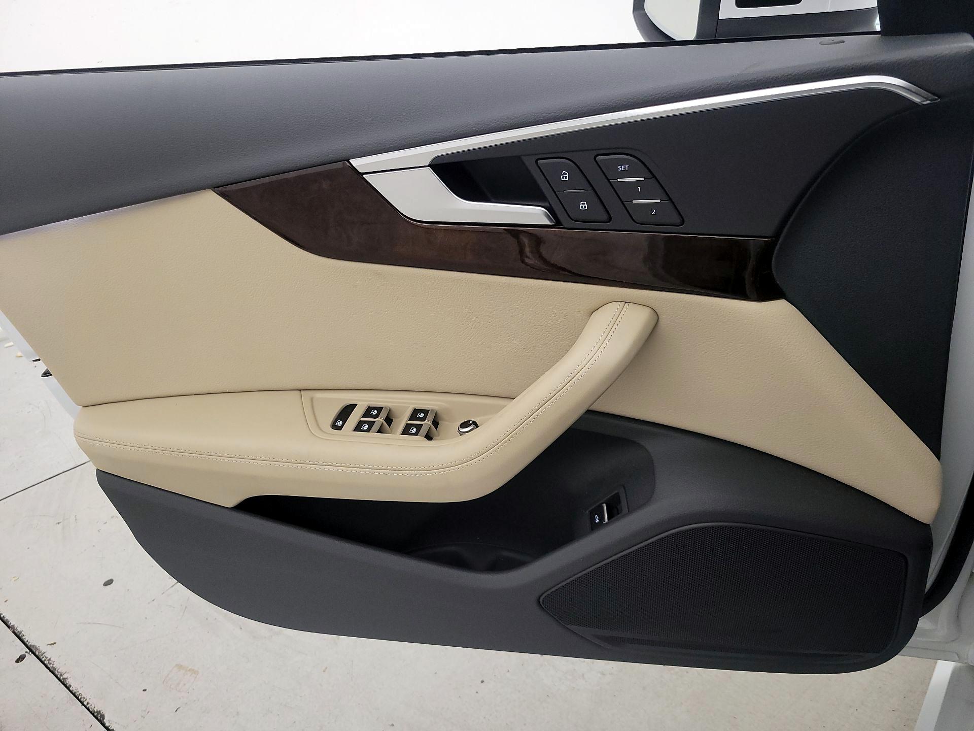 Thumbnail: 2019 Audi A4 - 12