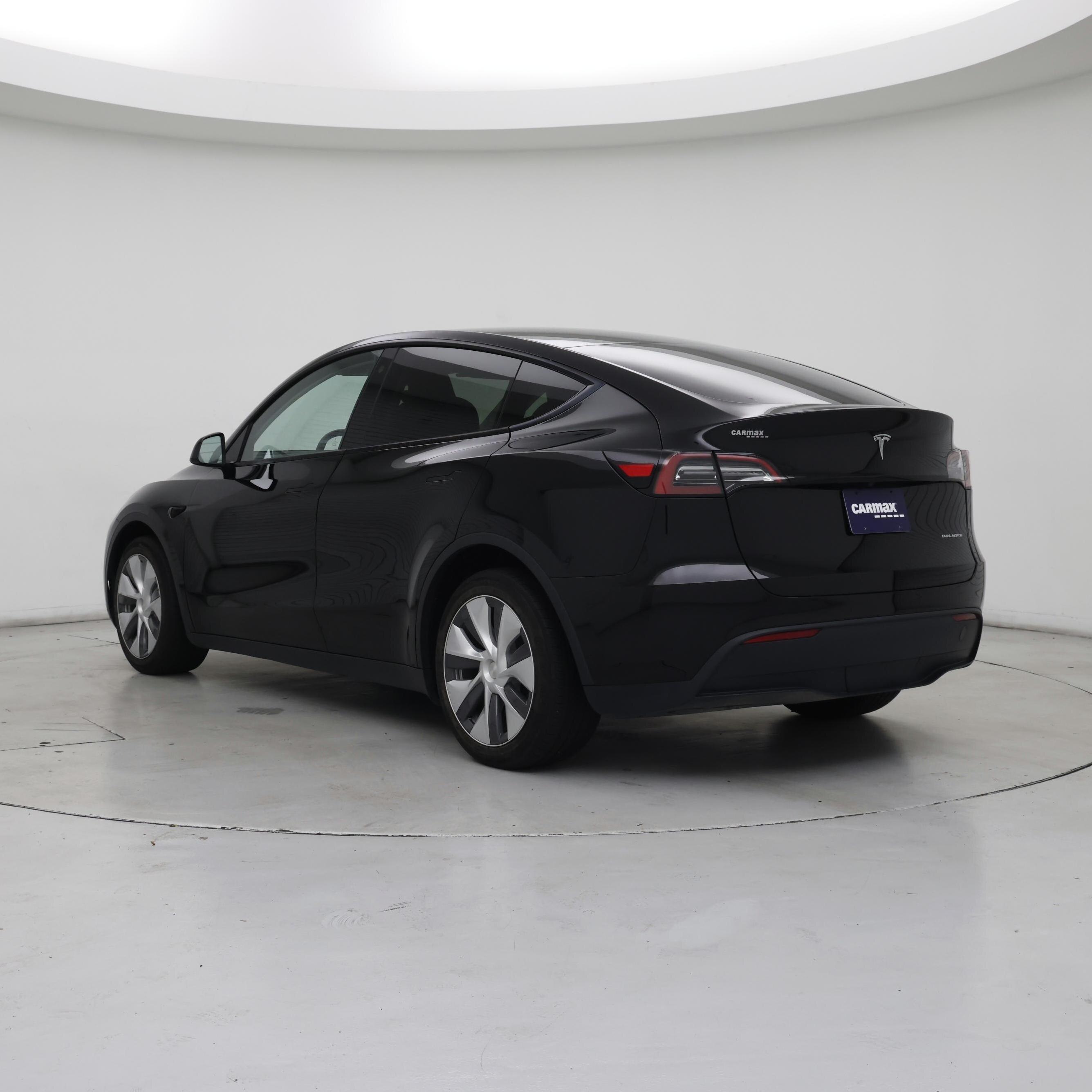 Thumbnail: 2023 Tesla Model Y - 2