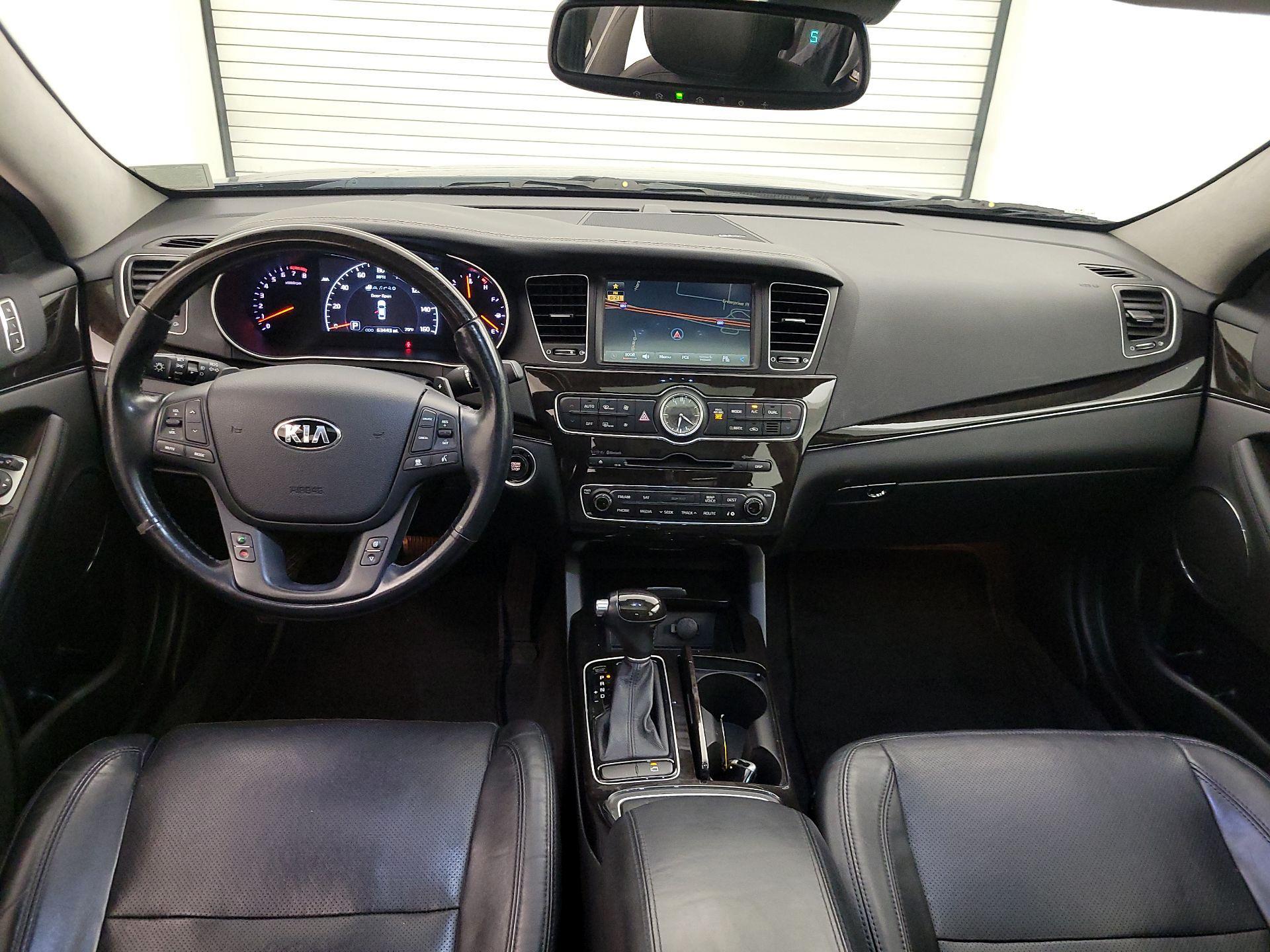 Thumbnail: 2015 Kia Cadenza - 9