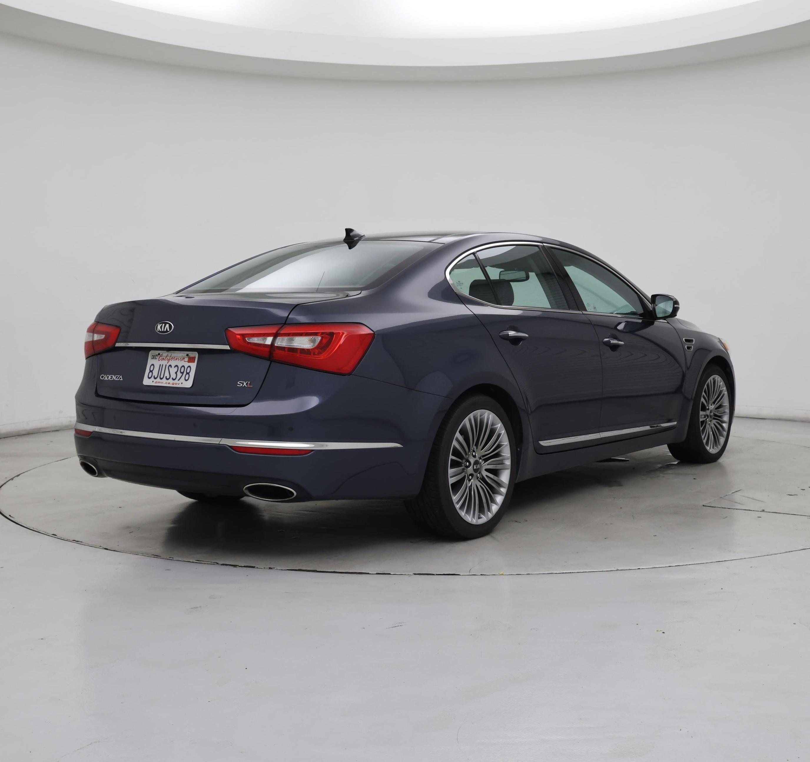 Thumbnail: 2015 Kia Cadenza - 8