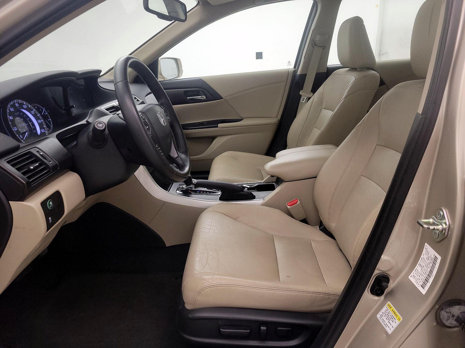 Thumbnail: 2015 Honda Accord - 11