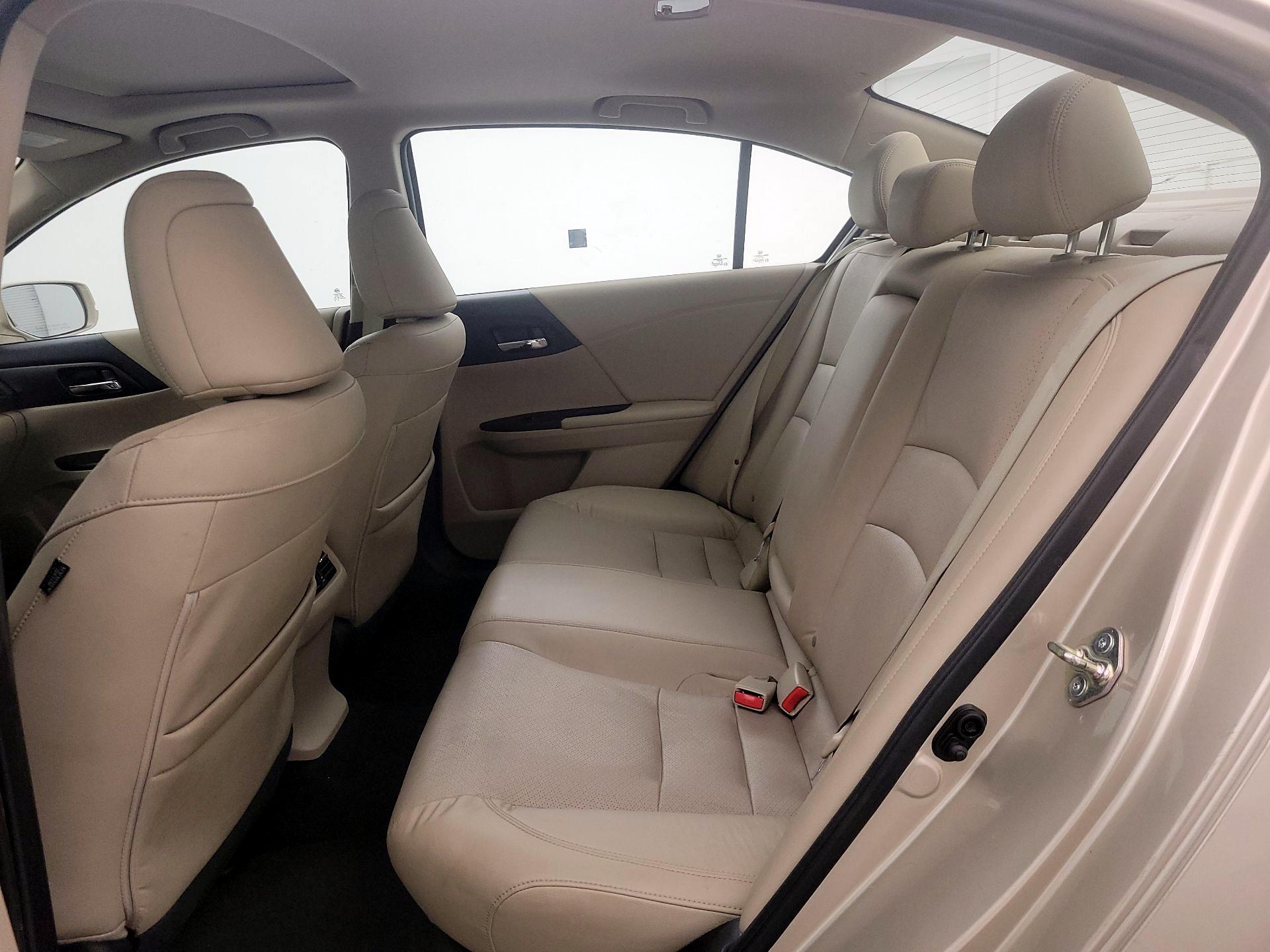 Thumbnail: 2015 Honda Accord - 20