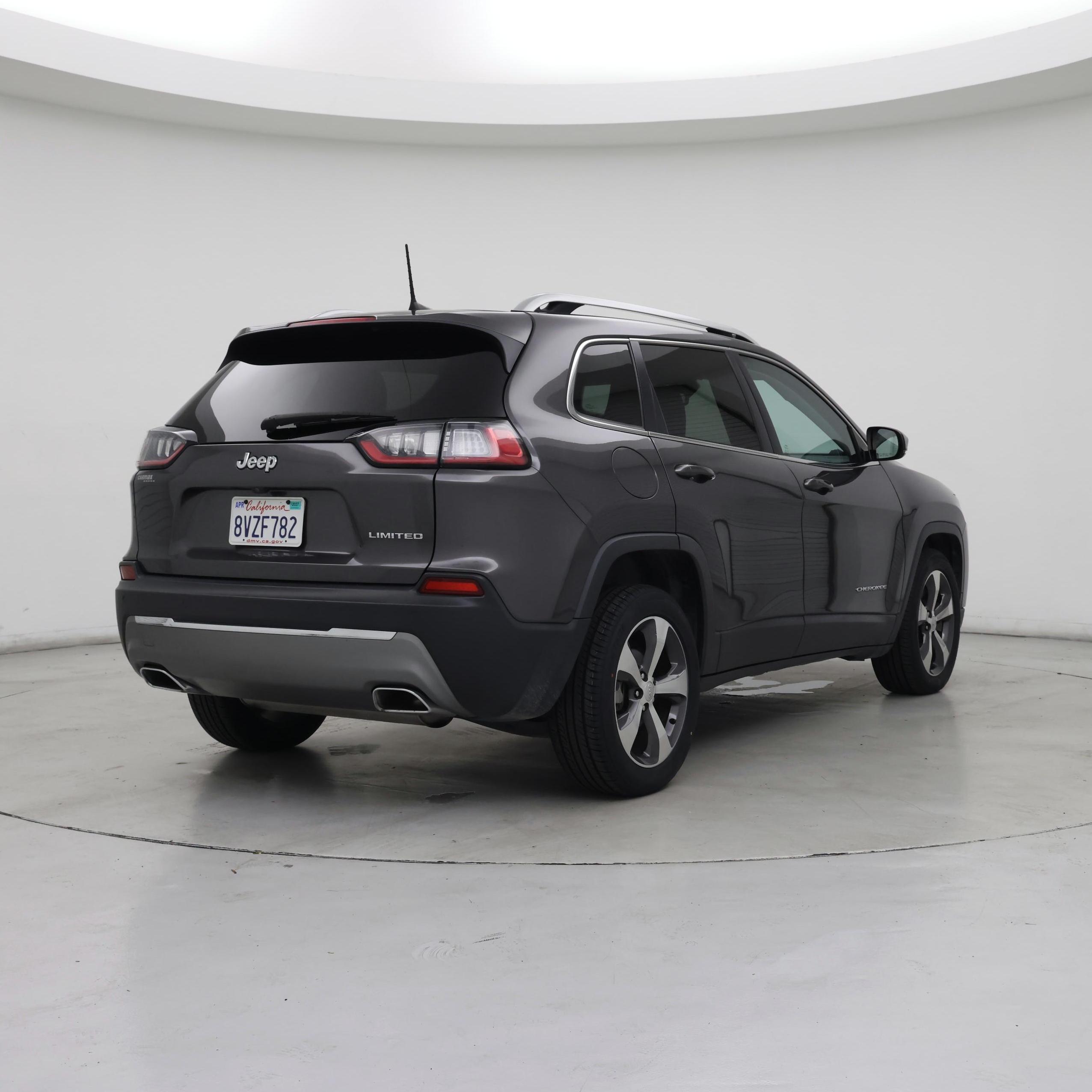 Thumbnail: 2020 Jeep Cherokee - 8