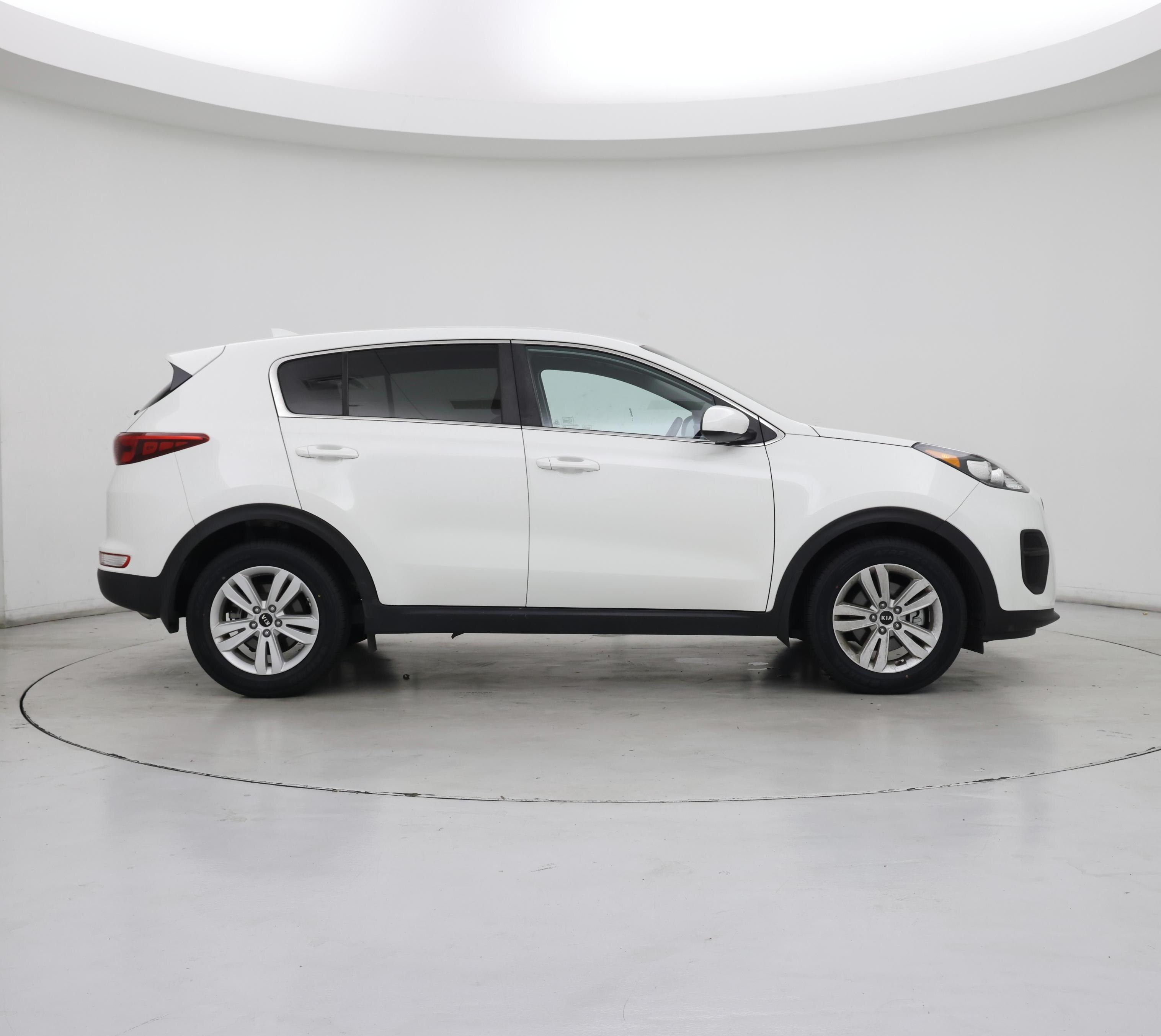 Thumbnail: 2017 Kia Sportage - 7