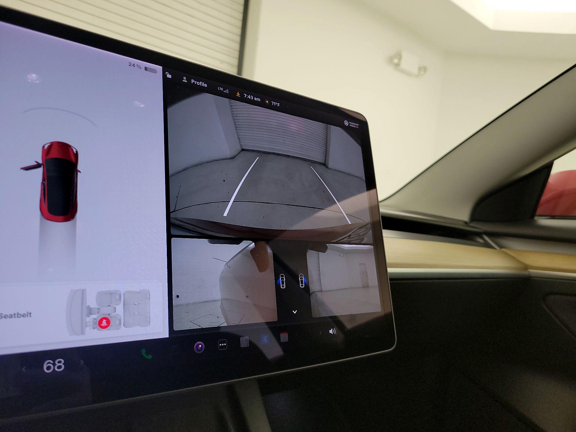 Thumbnail: 2021 Tesla Model 3 - 14