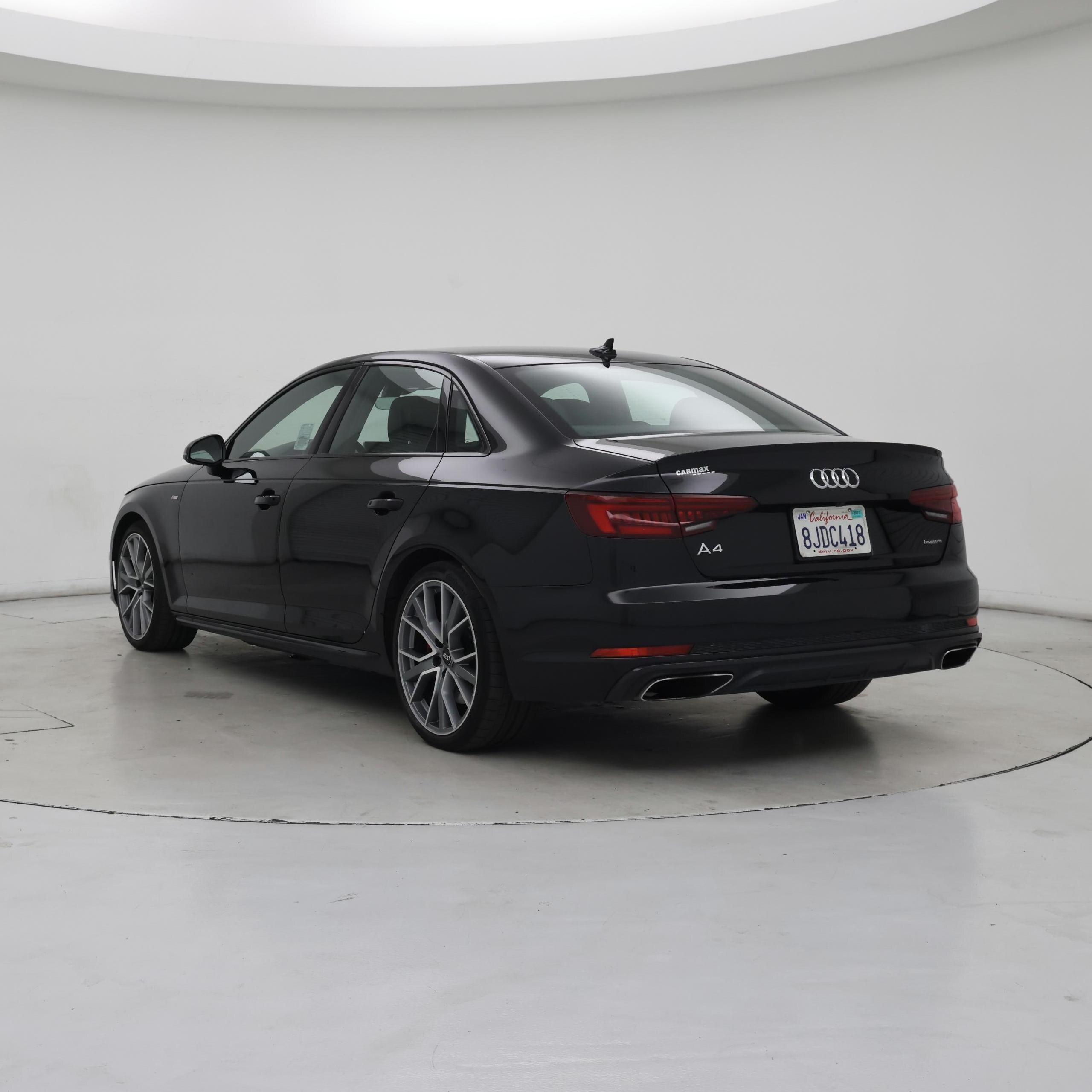Thumbnail: 2019 Audi A4 - 2