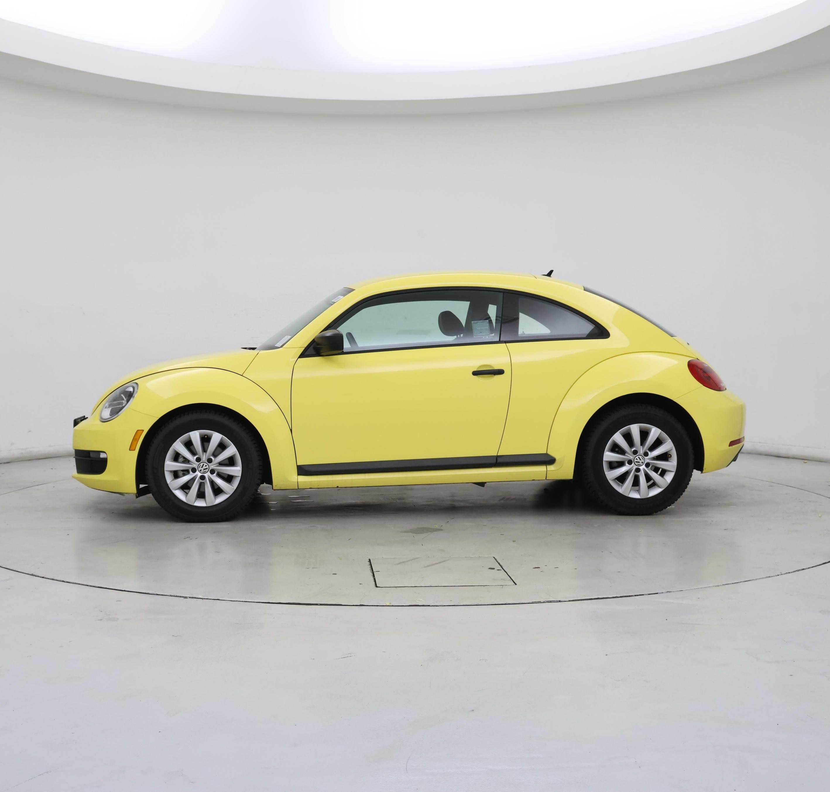 Thumbnail: 2016 Volkswagen Beetle - 3
