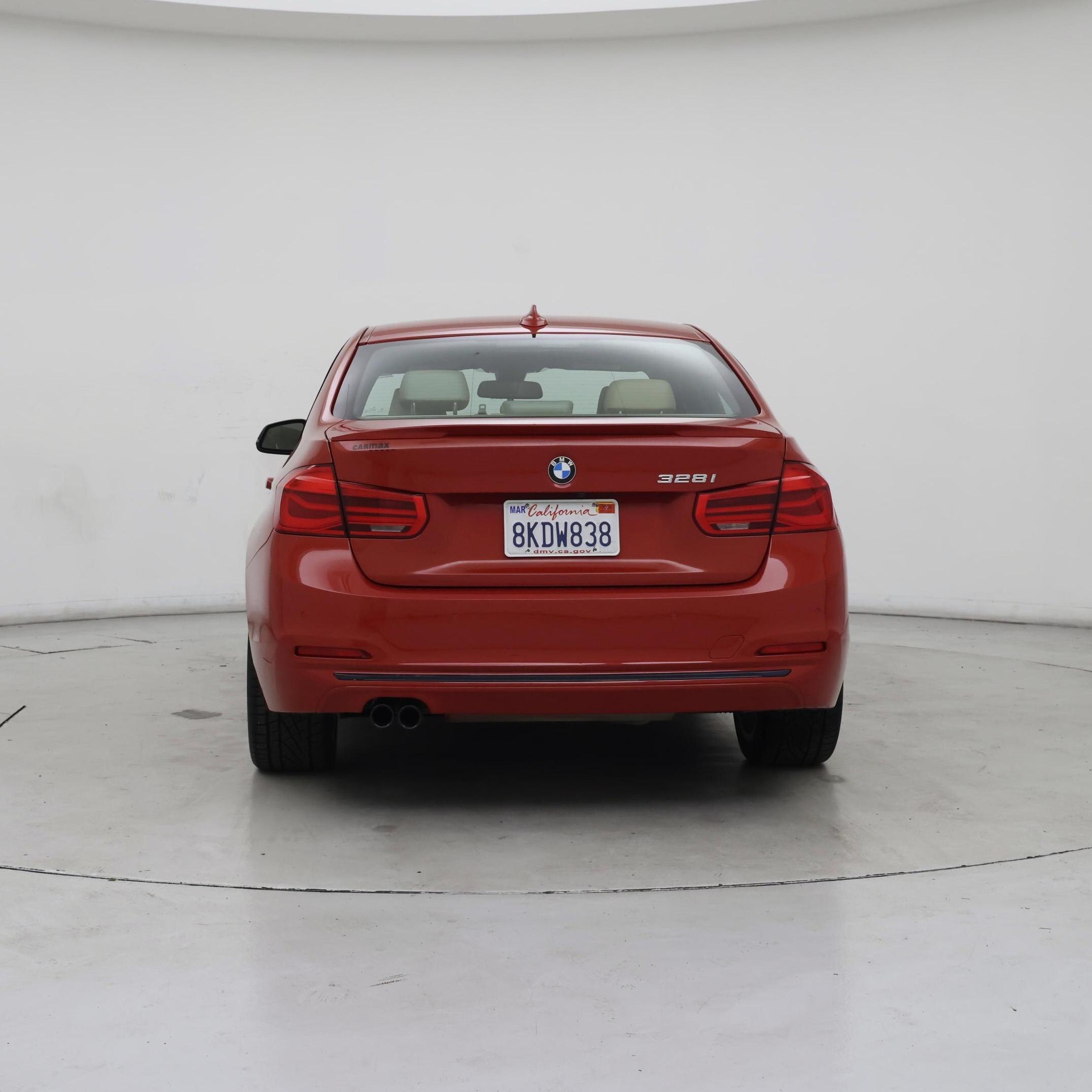 Thumbnail: 2016 BMW 3 Series - 6