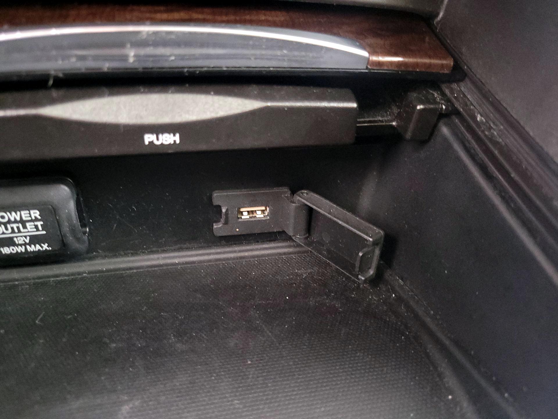 Thumbnail: 2018 Acura TLX - 18