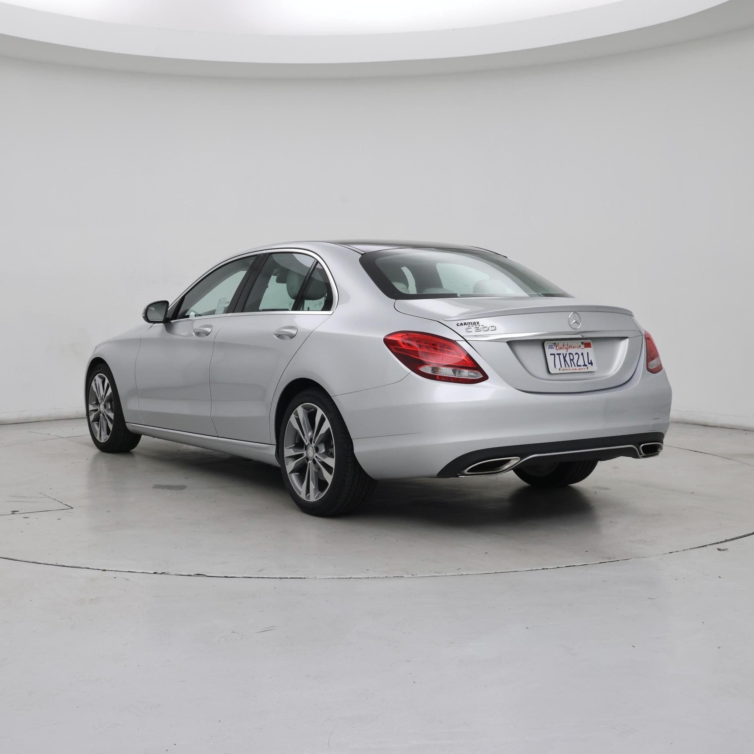 Thumbnail: 2016 Mercedes-Benz C-Class - 2