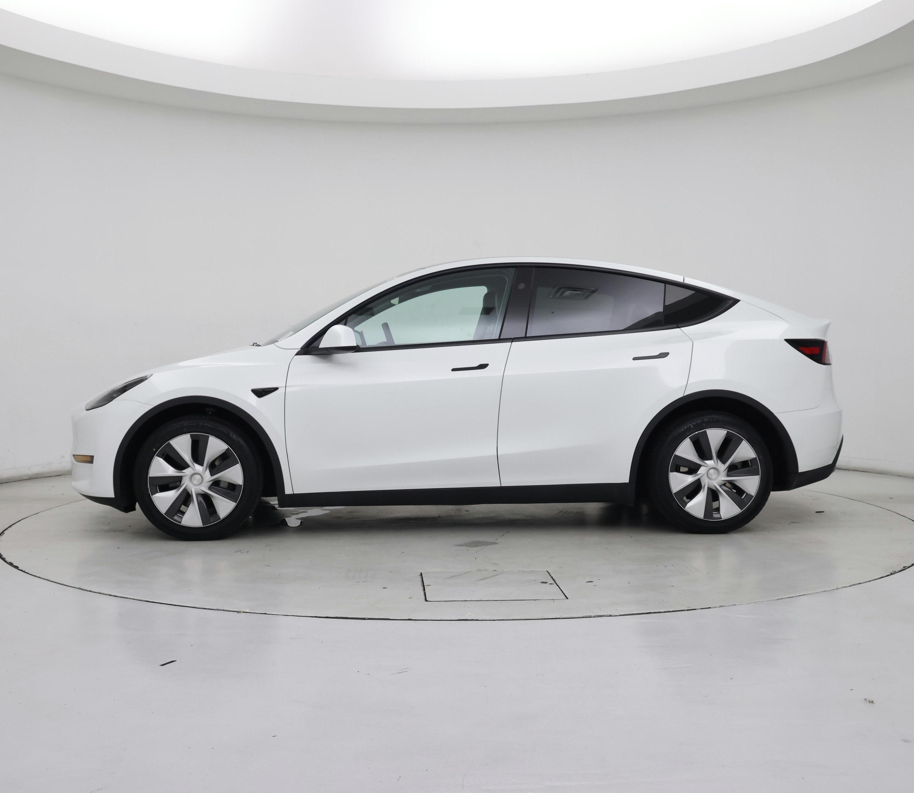 Thumbnail: 2023 Tesla Model Y - 3
