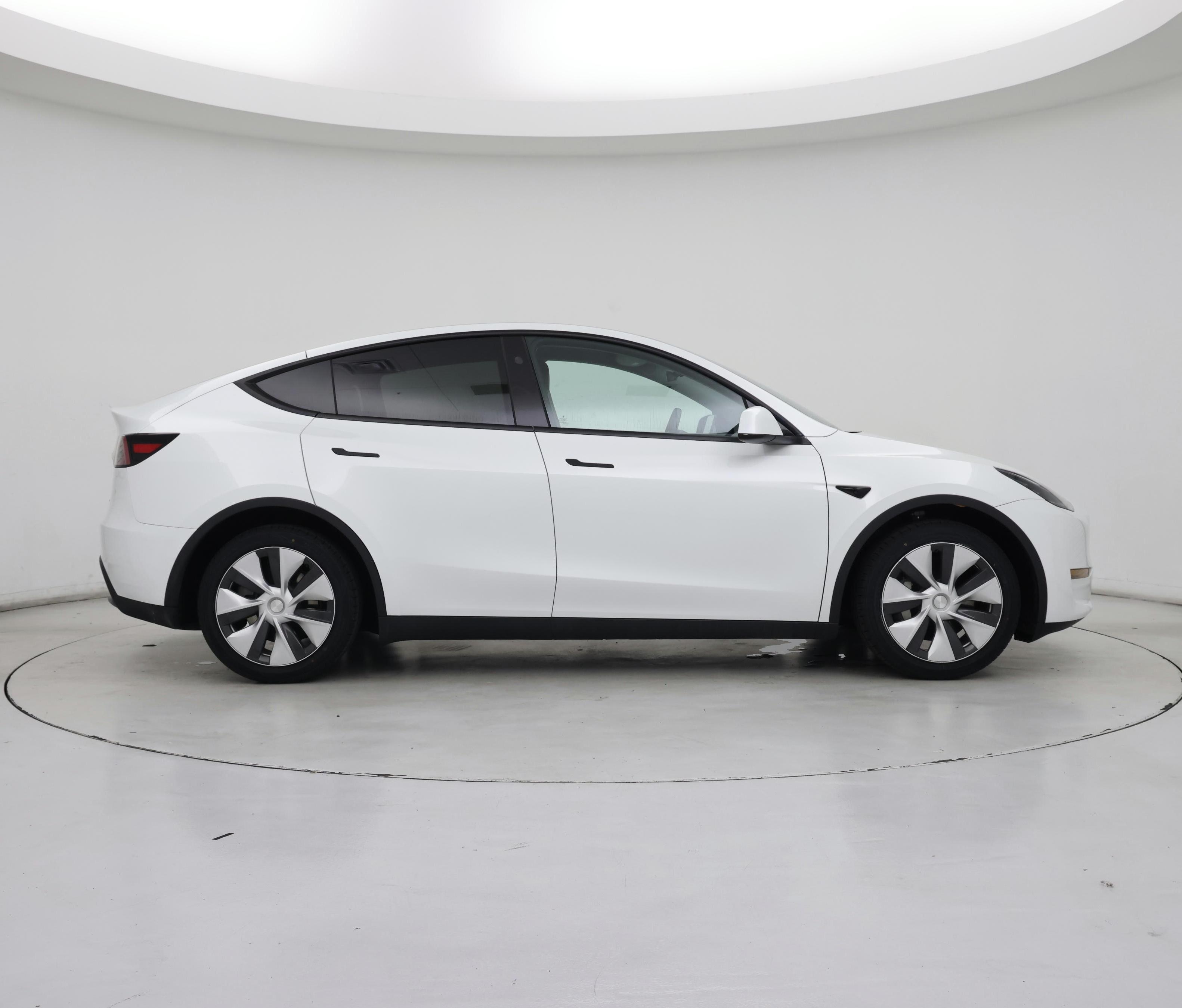 Thumbnail: 2023 Tesla Model Y - 7