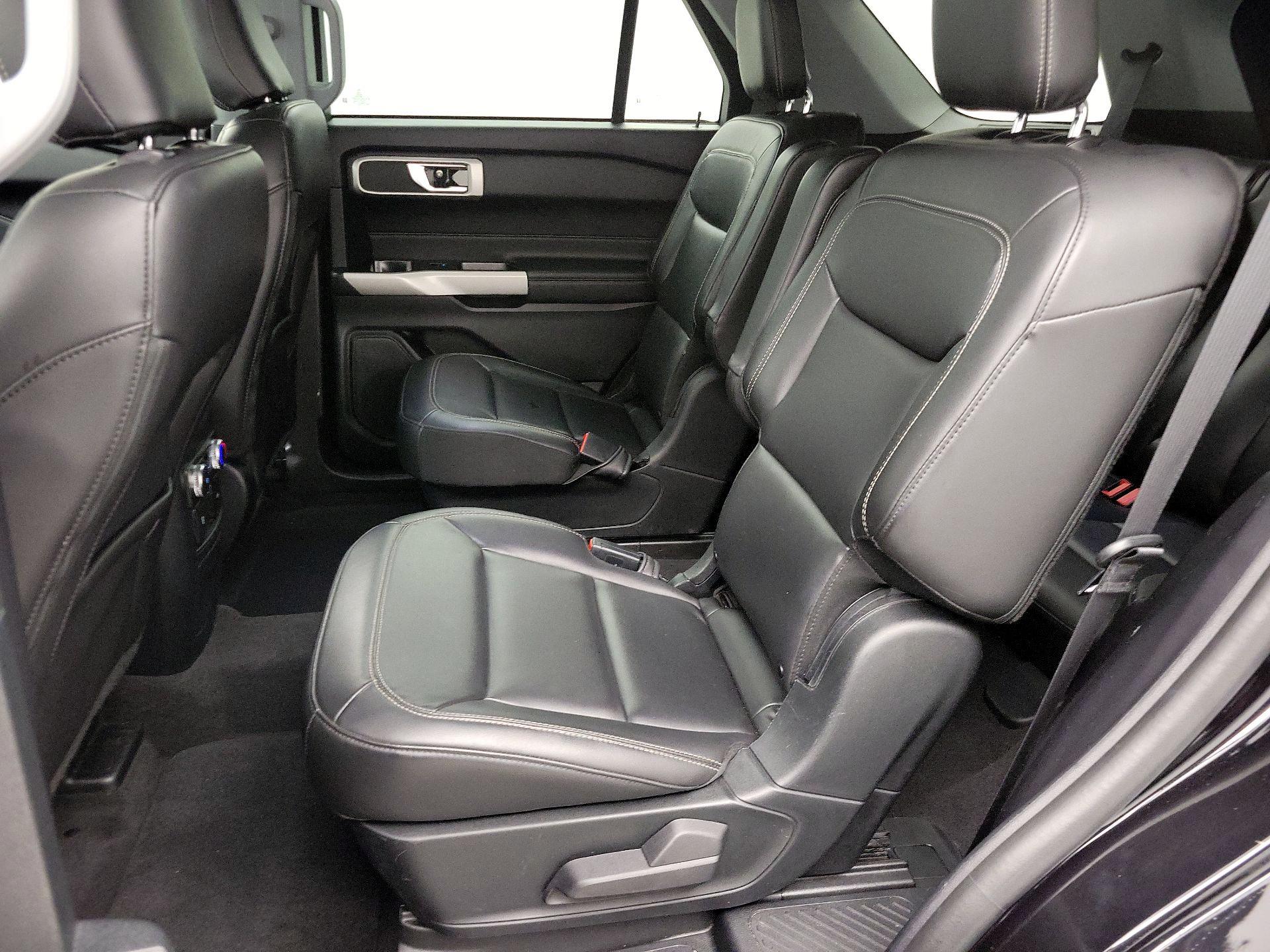 Thumbnail: 2022 Ford Explorer - 19