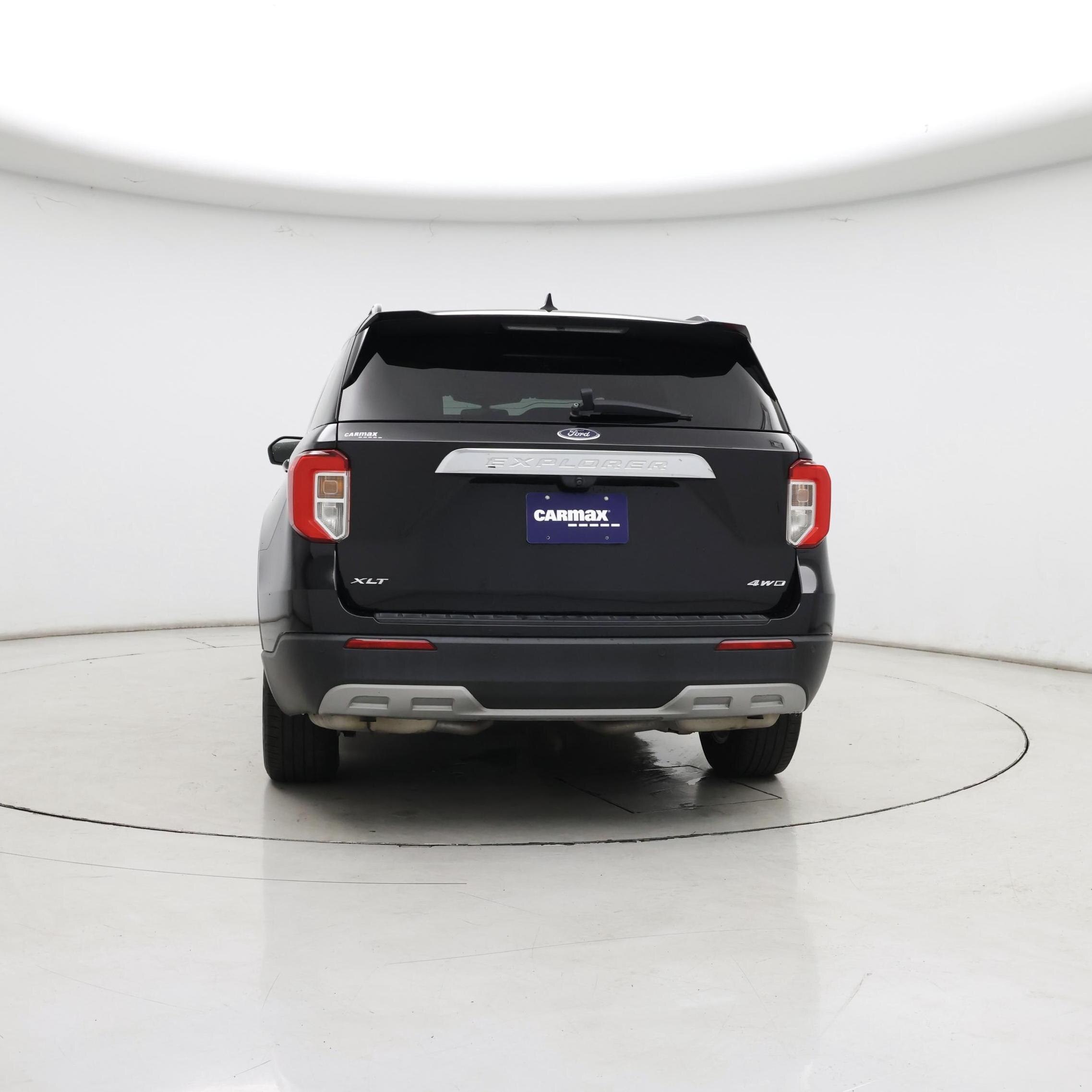 Thumbnail: 2022 Ford Explorer - 6