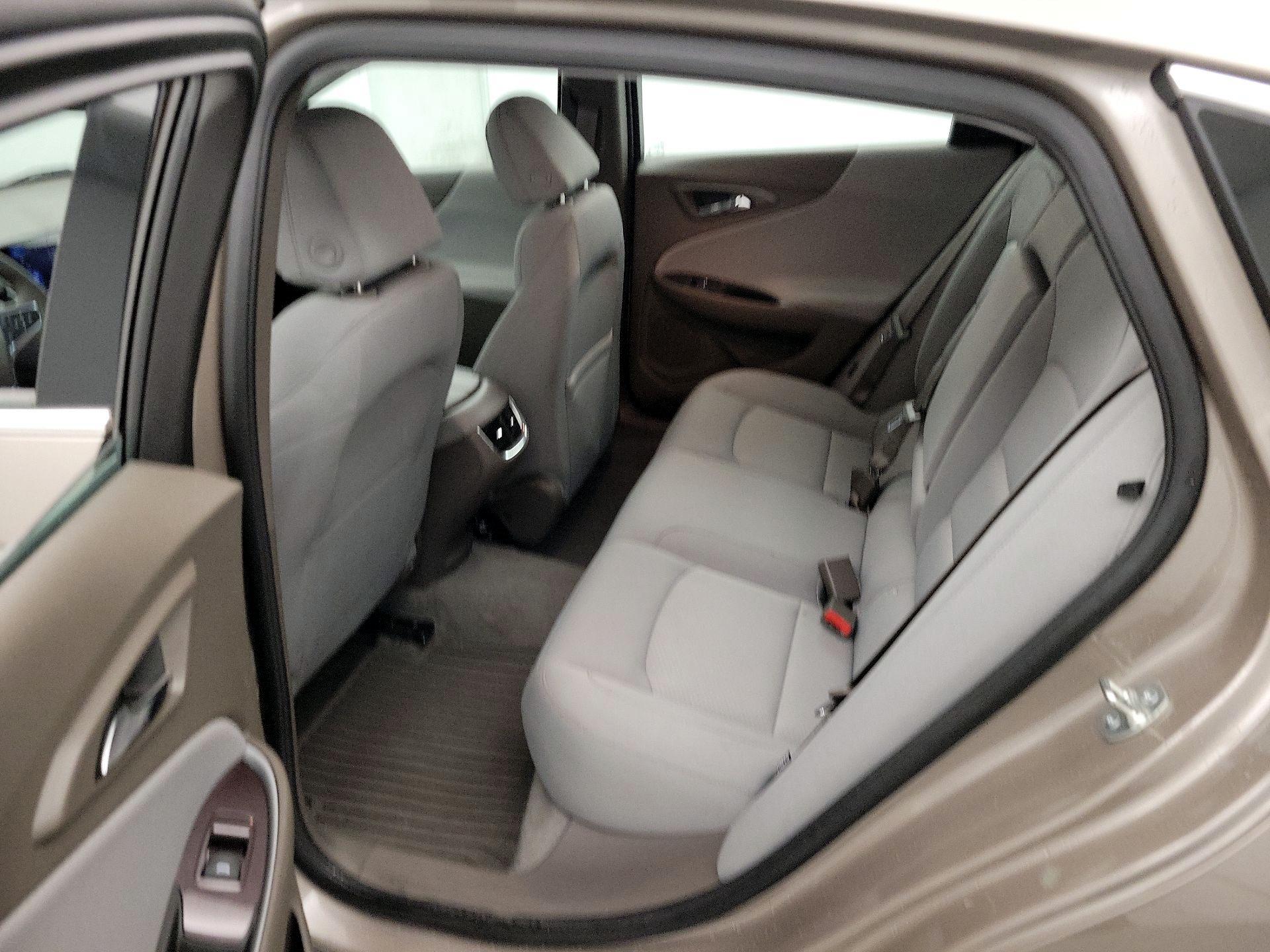 Thumbnail: 2025 Chevrolet Malibu - 18