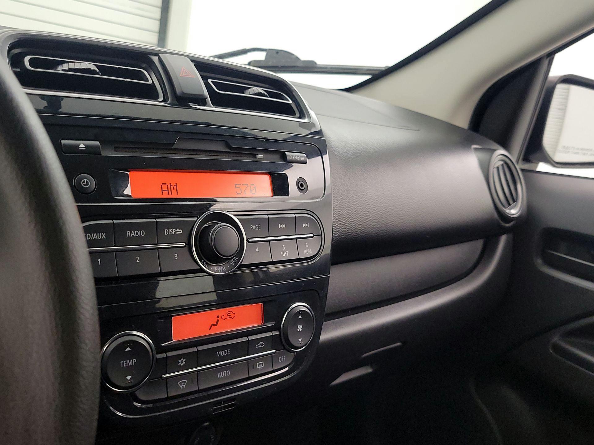 Thumbnail: 2015 Mitsubishi Mirage - 14