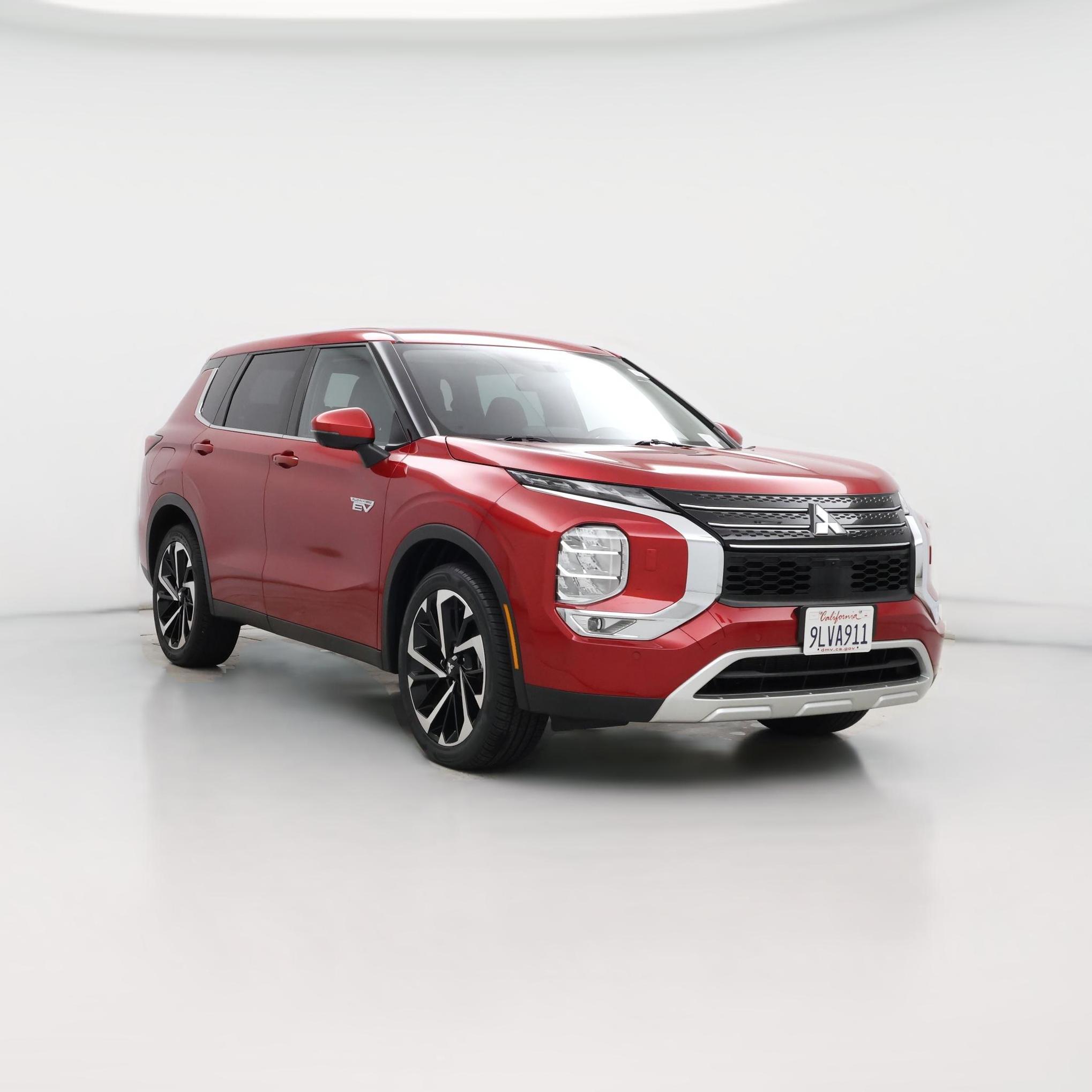 Thumbnail: 2023 Mitsubishi Outlander - 1