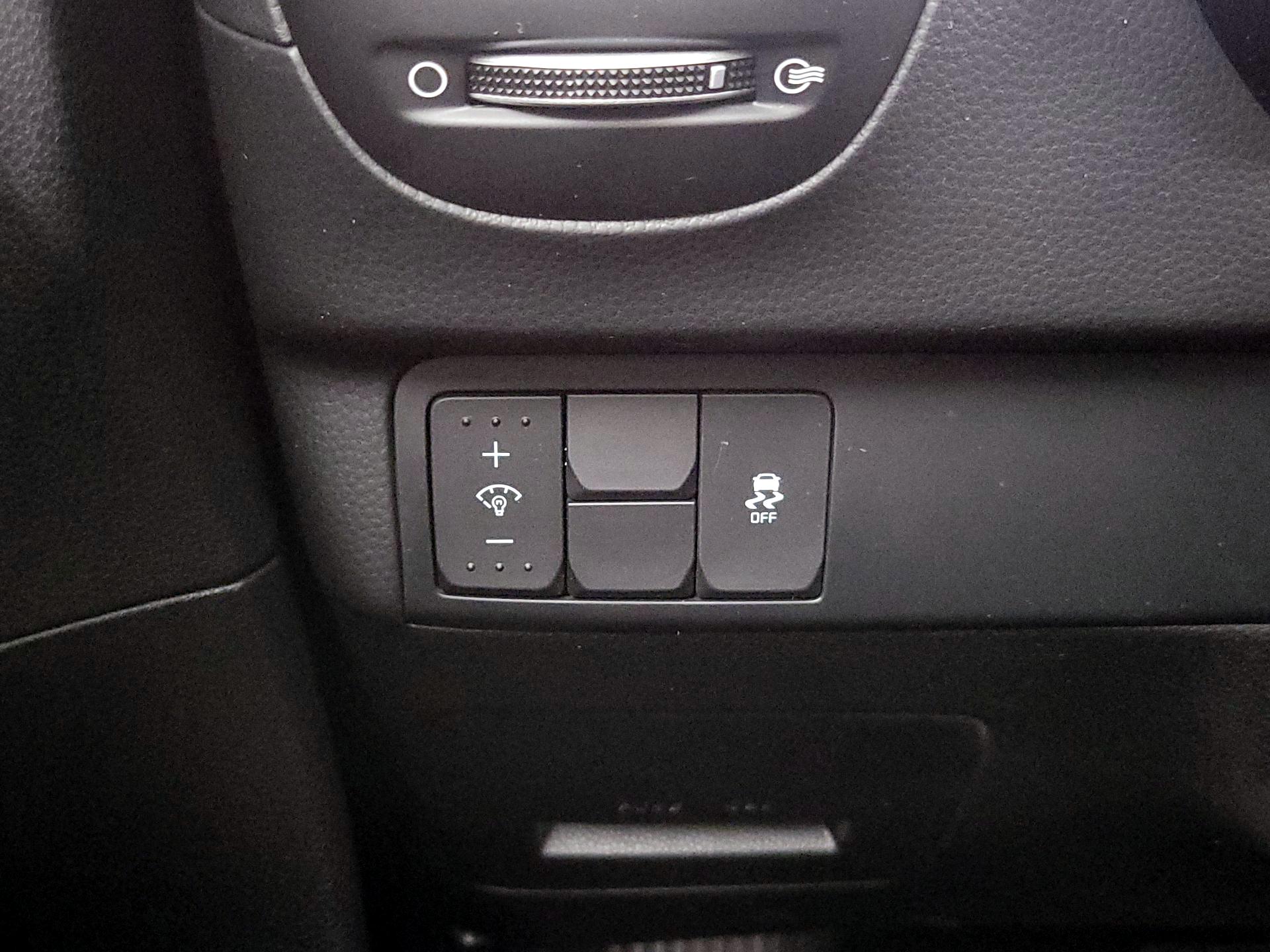 Thumbnail: 2017 Kia Soul - 13