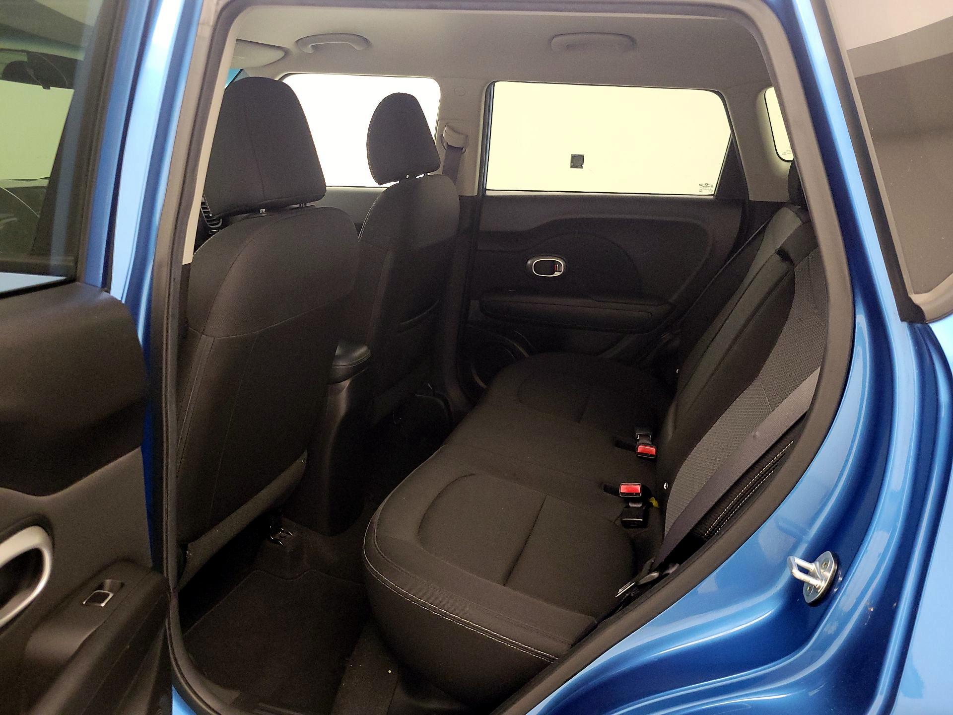 Thumbnail: 2017 Kia Soul - 19