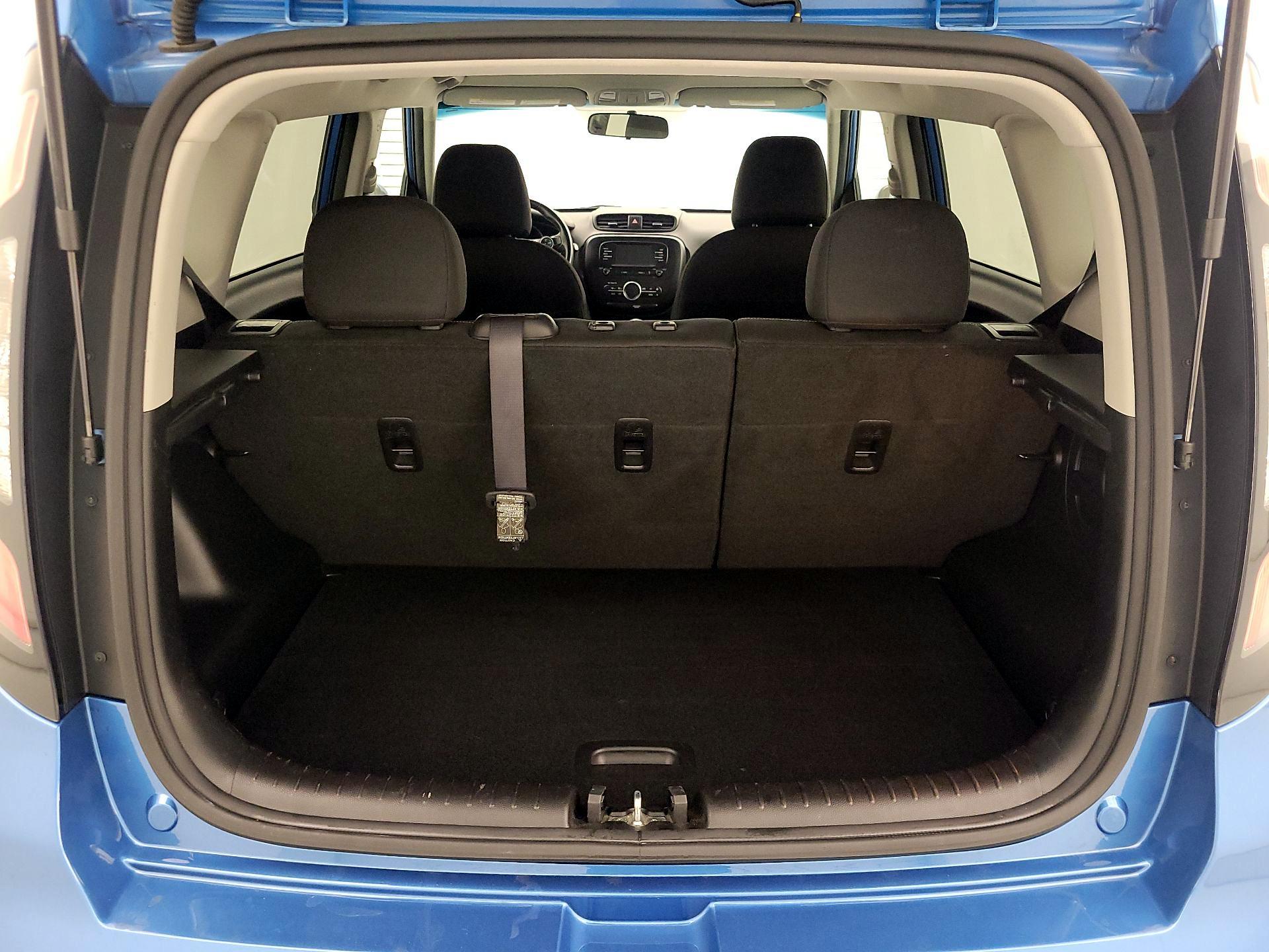 Thumbnail: 2017 Kia Soul - 20