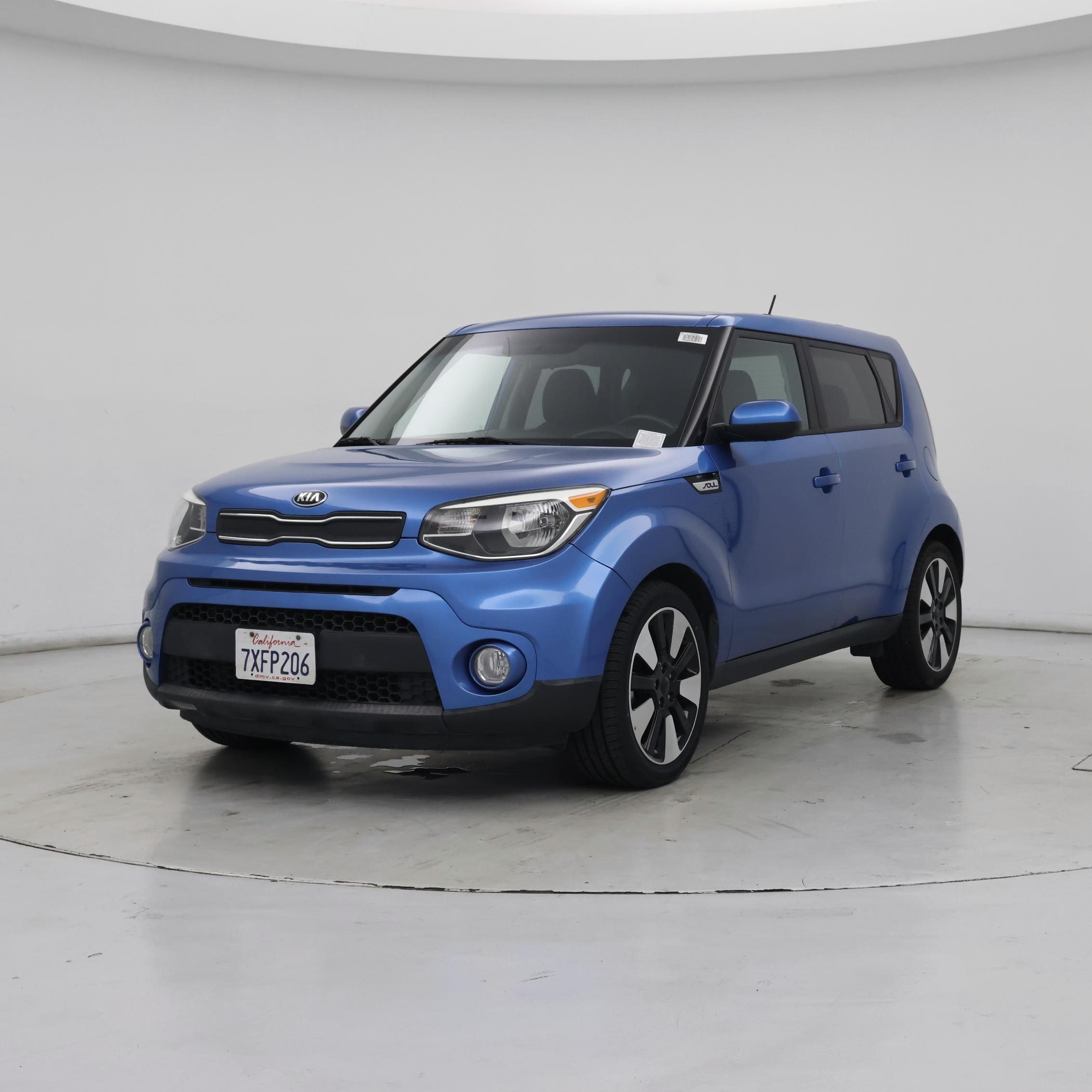 Thumbnail: 2017 Kia Soul - 4