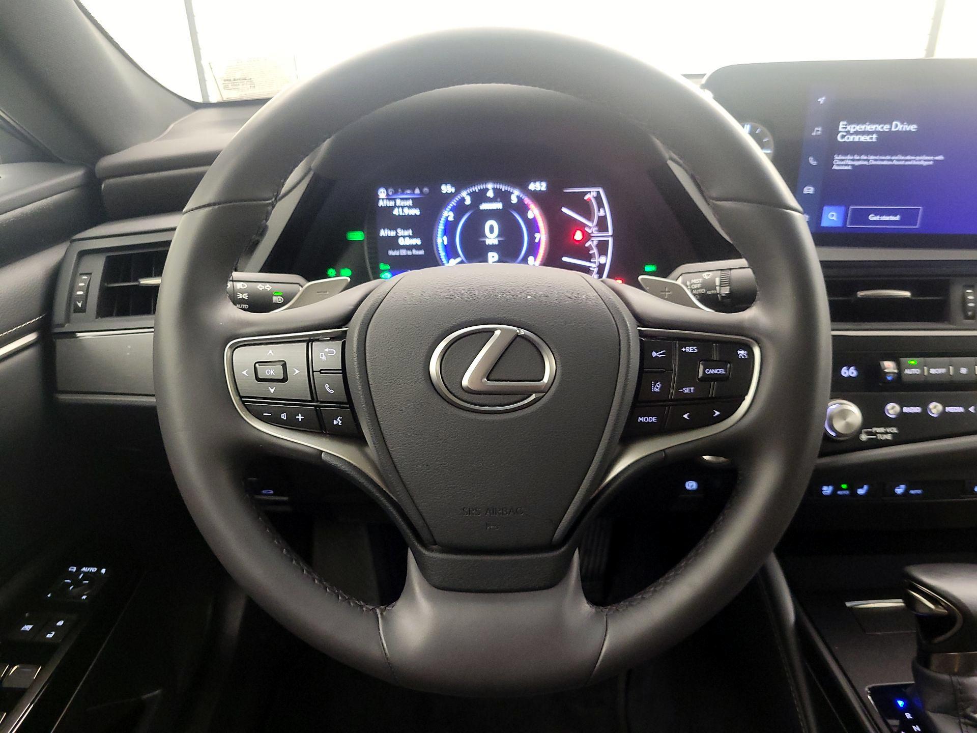 Thumbnail: 2023 Lexus ES - 10