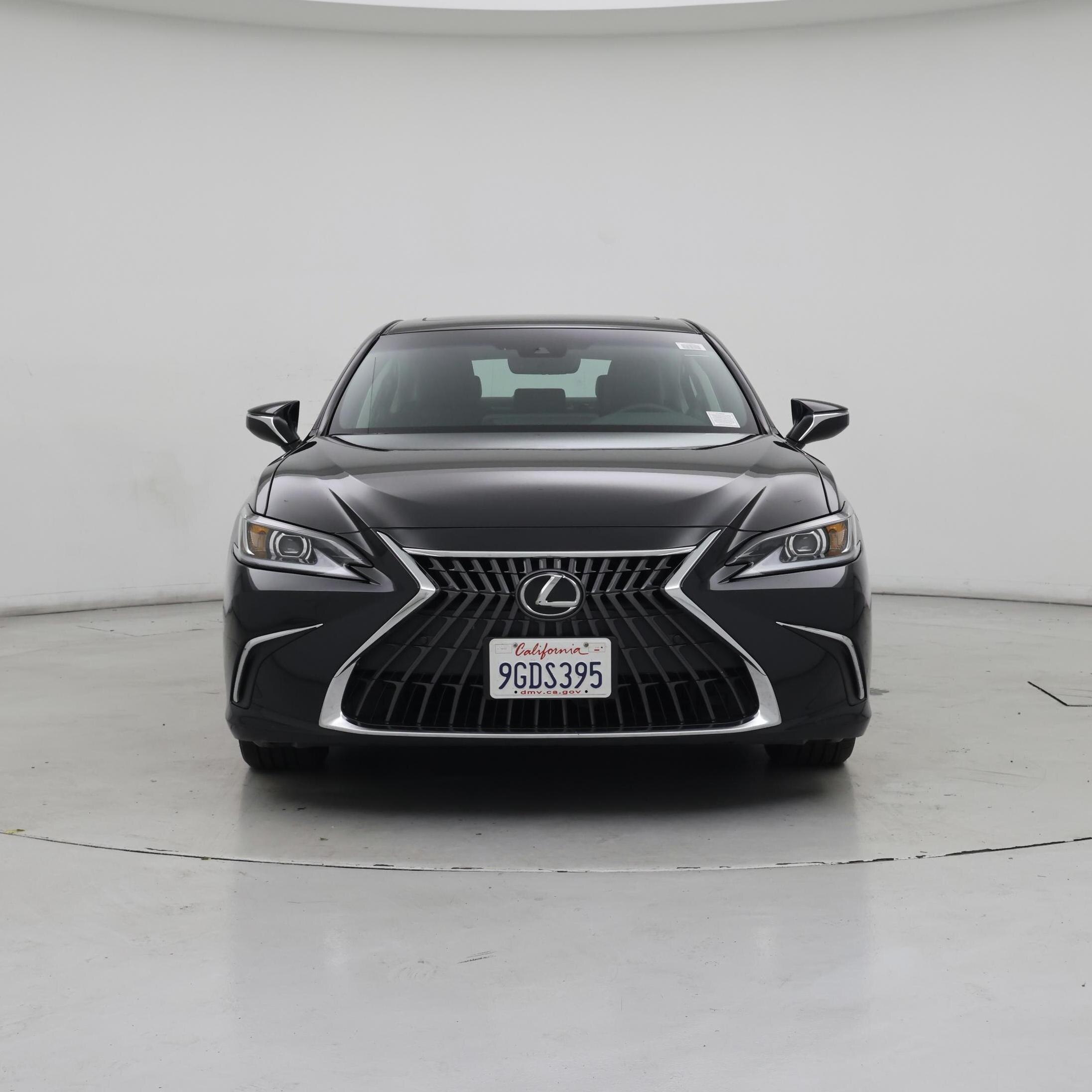 Thumbnail: 2023 Lexus ES - 5