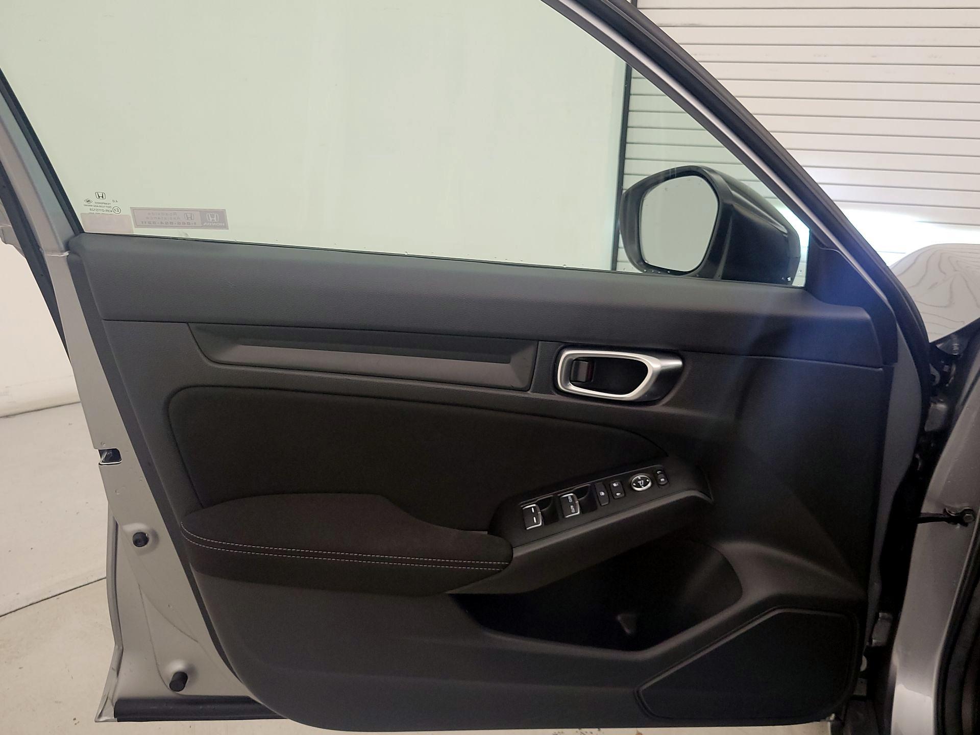 Thumbnail: 2024 Honda Civic - 12