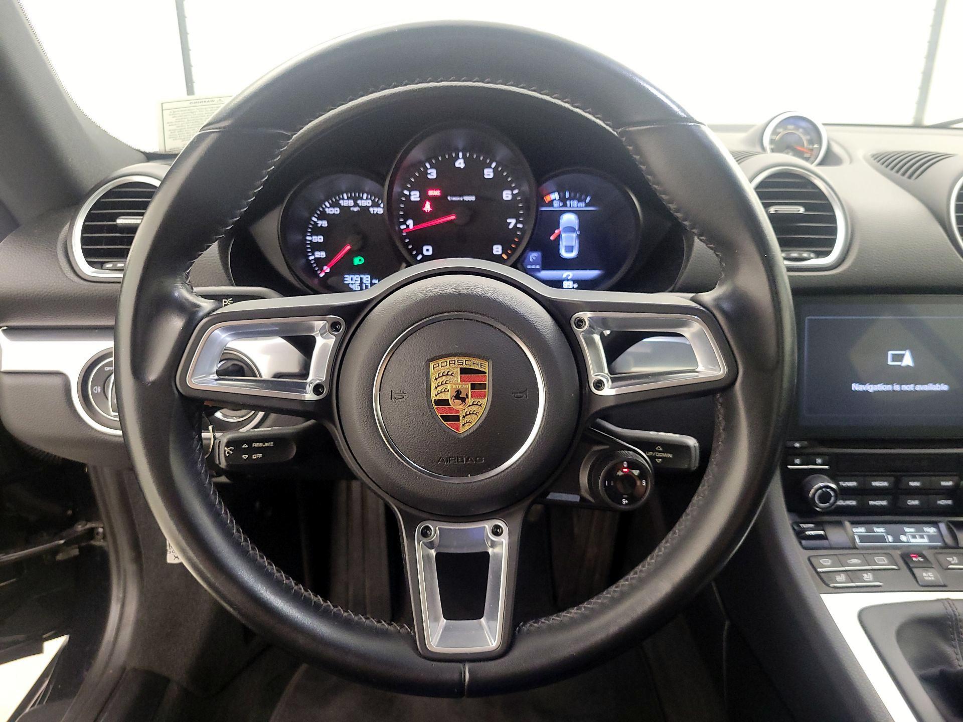 Thumbnail: 2018 Porsche 718 Cayman - 10