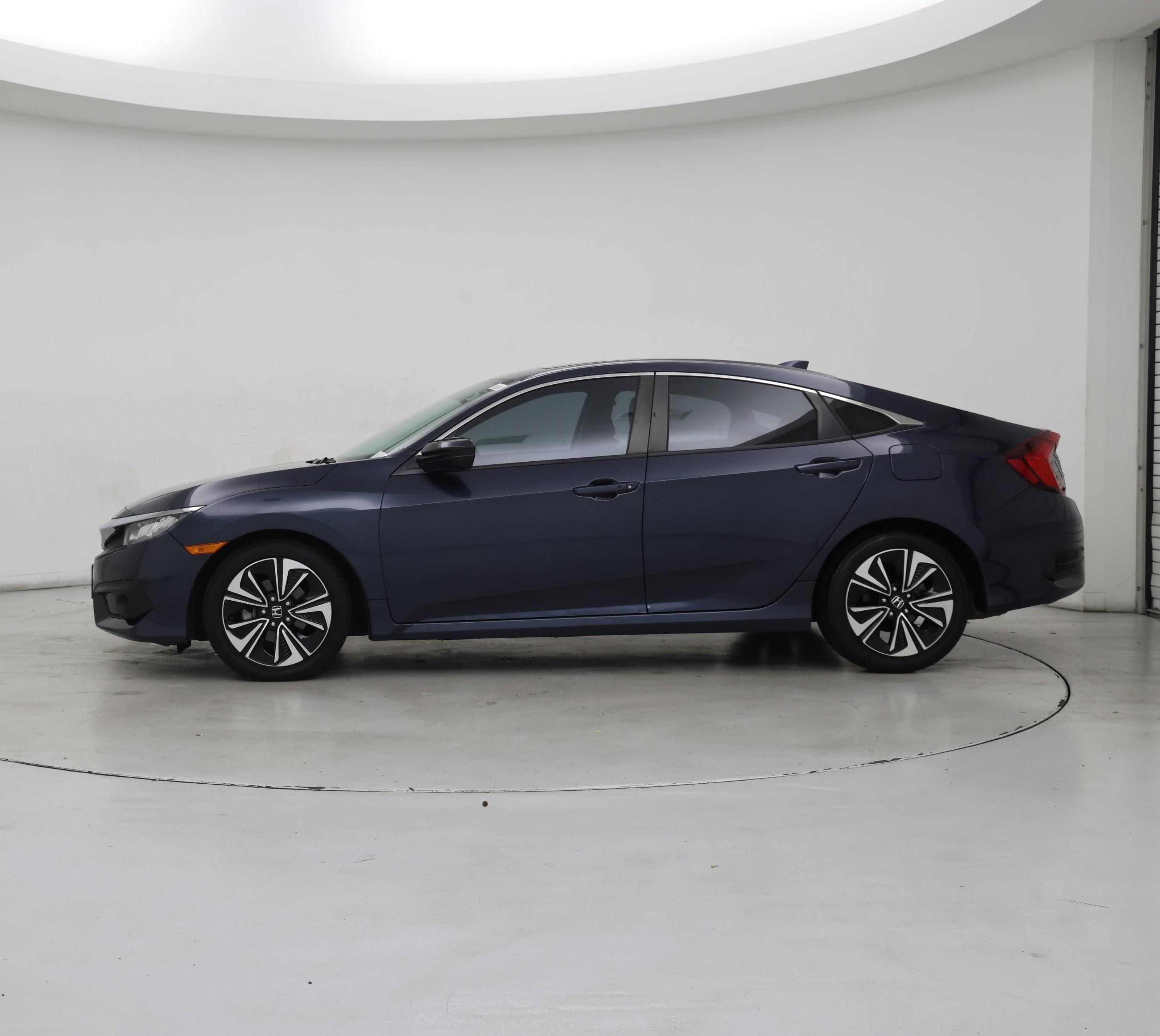 Thumbnail: 2017 Honda Civic - 3