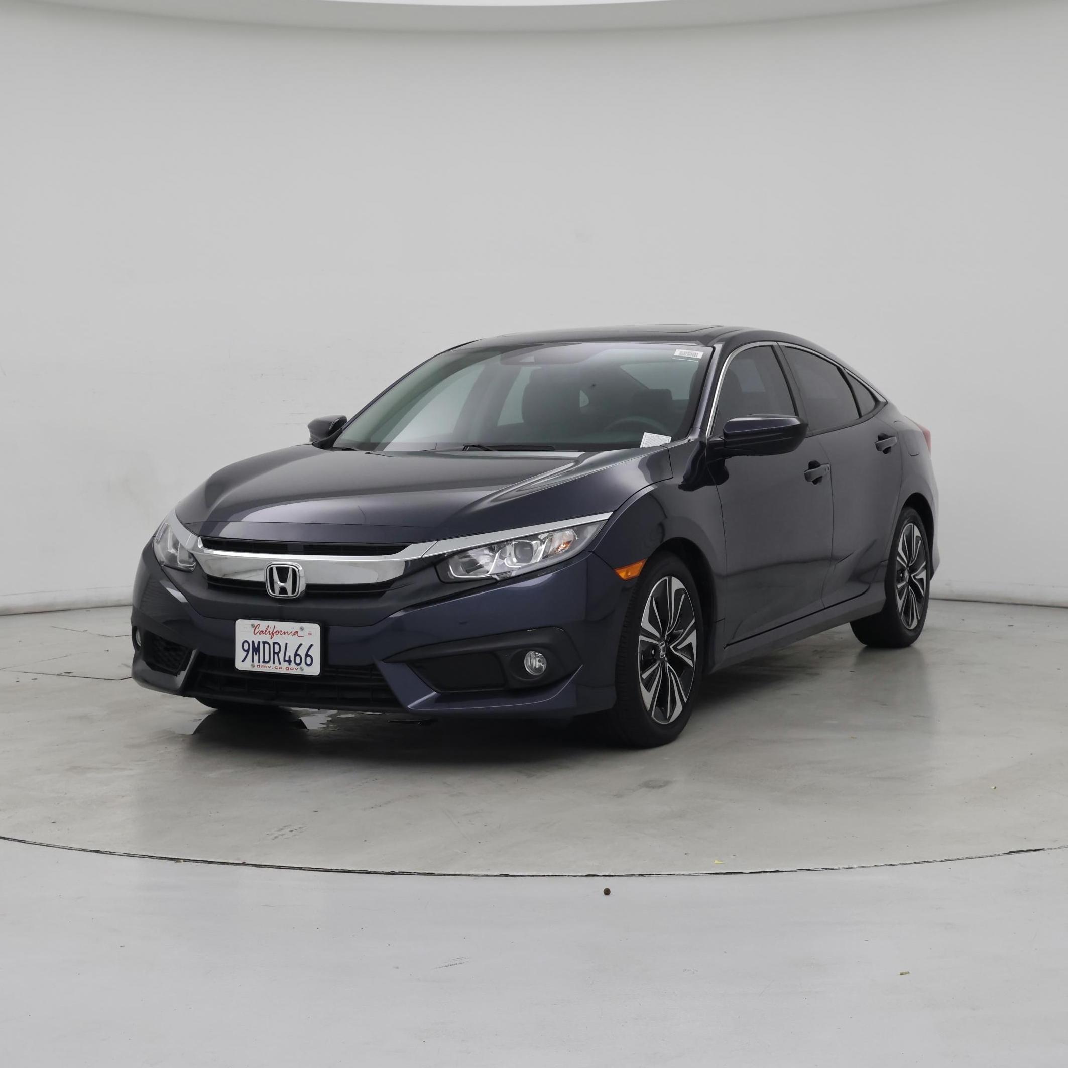 Thumbnail: 2017 Honda Civic - 4