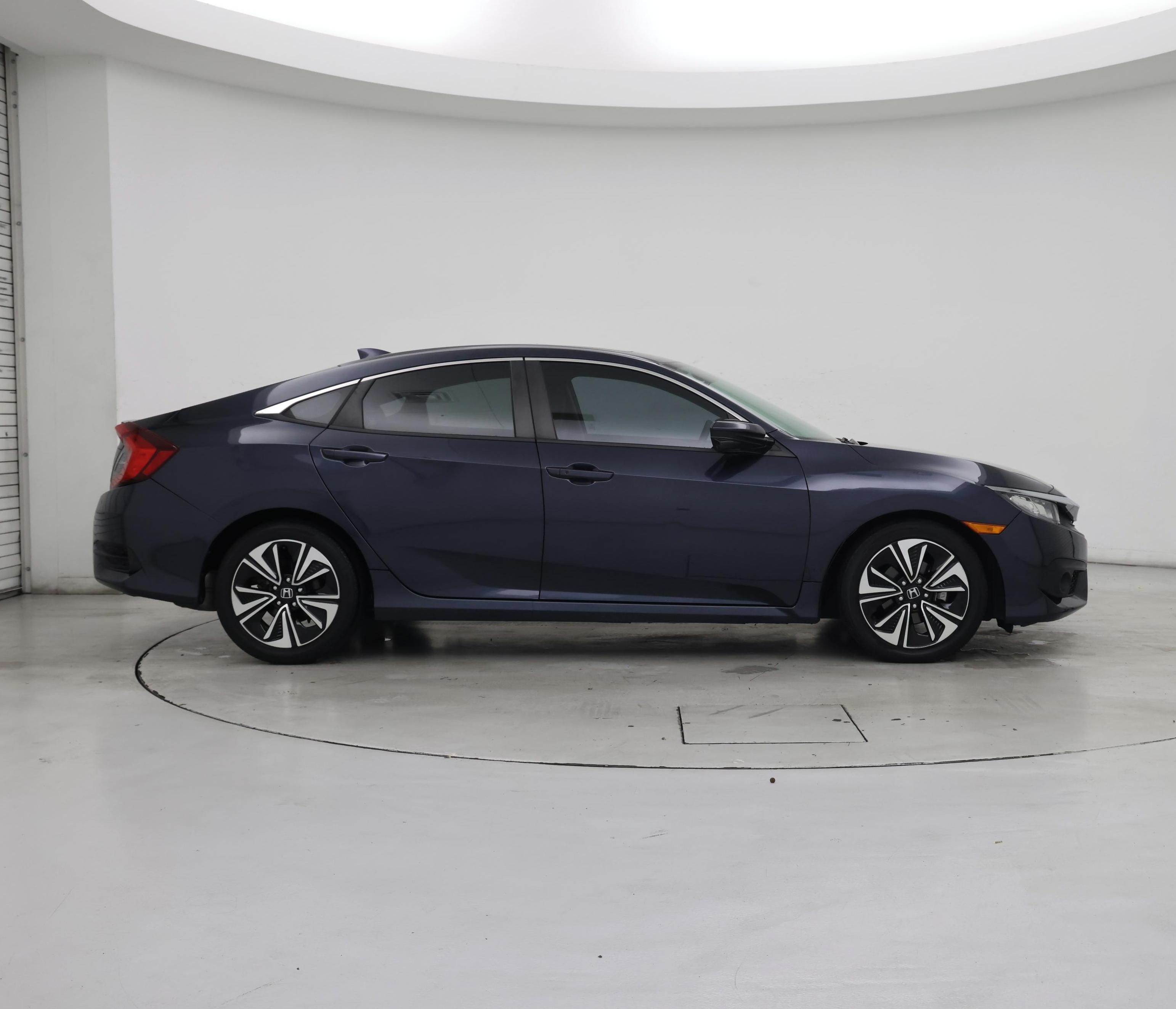 Thumbnail: 2017 Honda Civic - 7