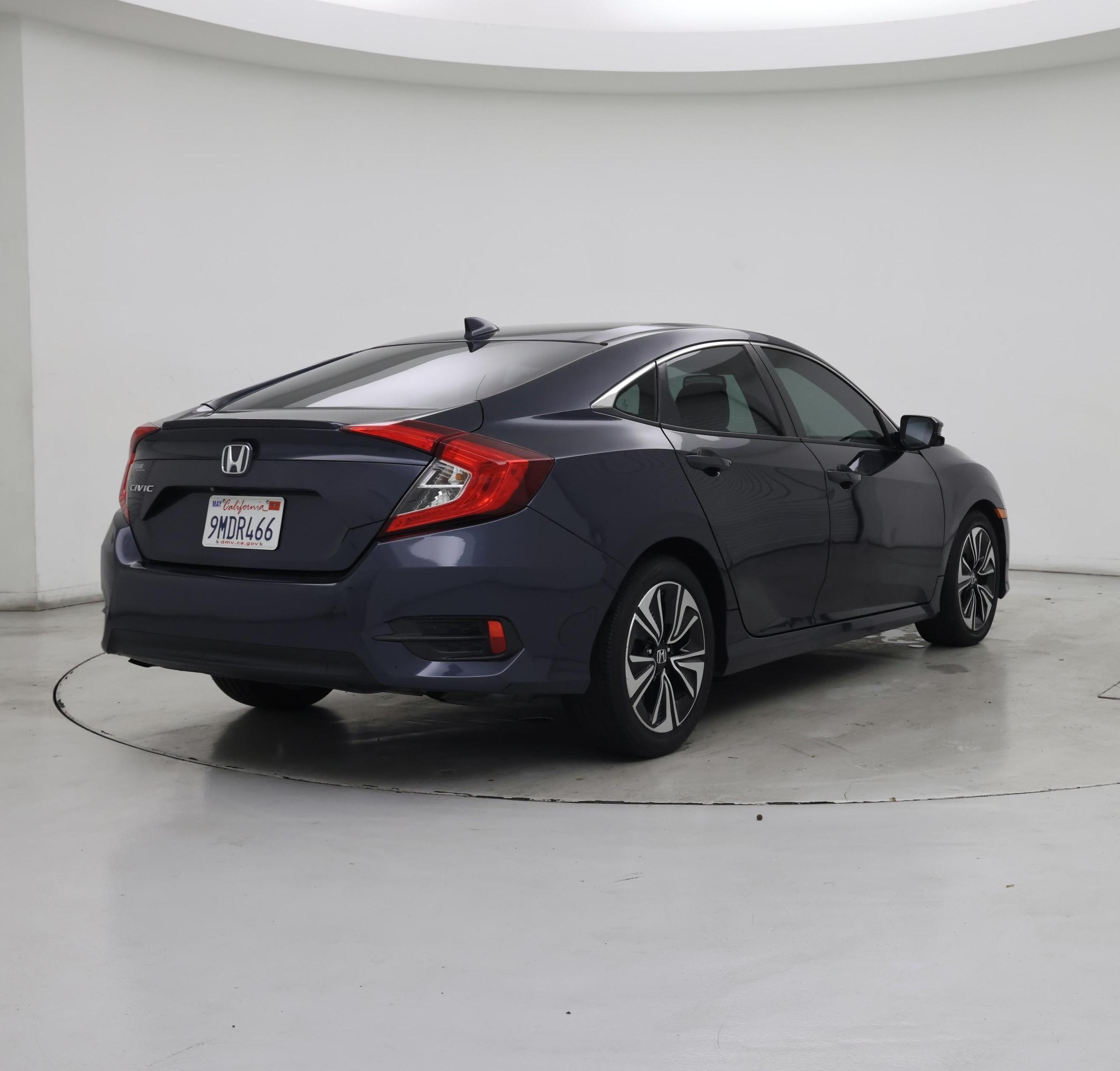 Thumbnail: 2017 Honda Civic - 8