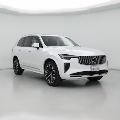 2025 Volvo XC90 B6 Plus