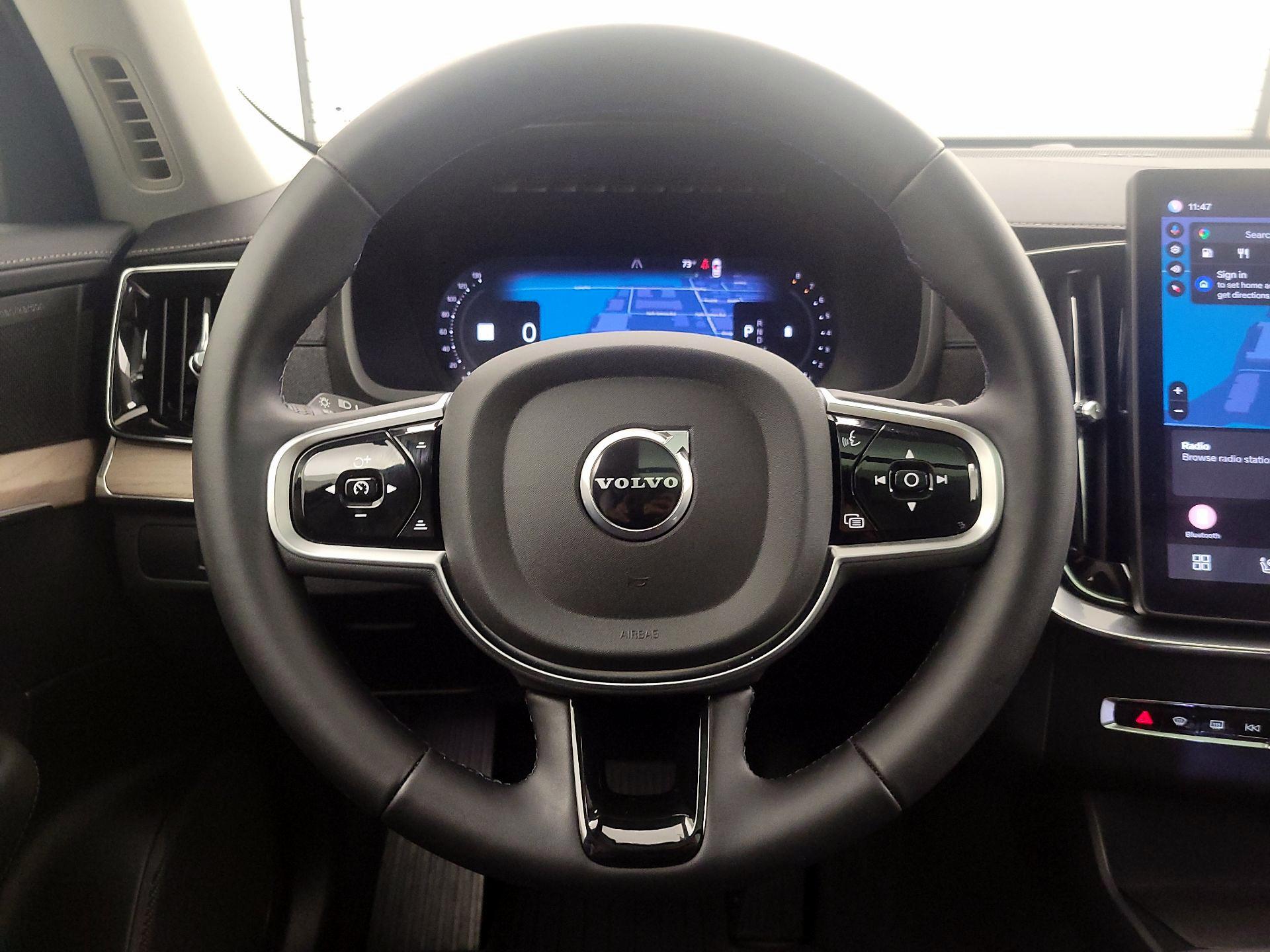 Thumbnail: 2025 Volvo XC90 - 10