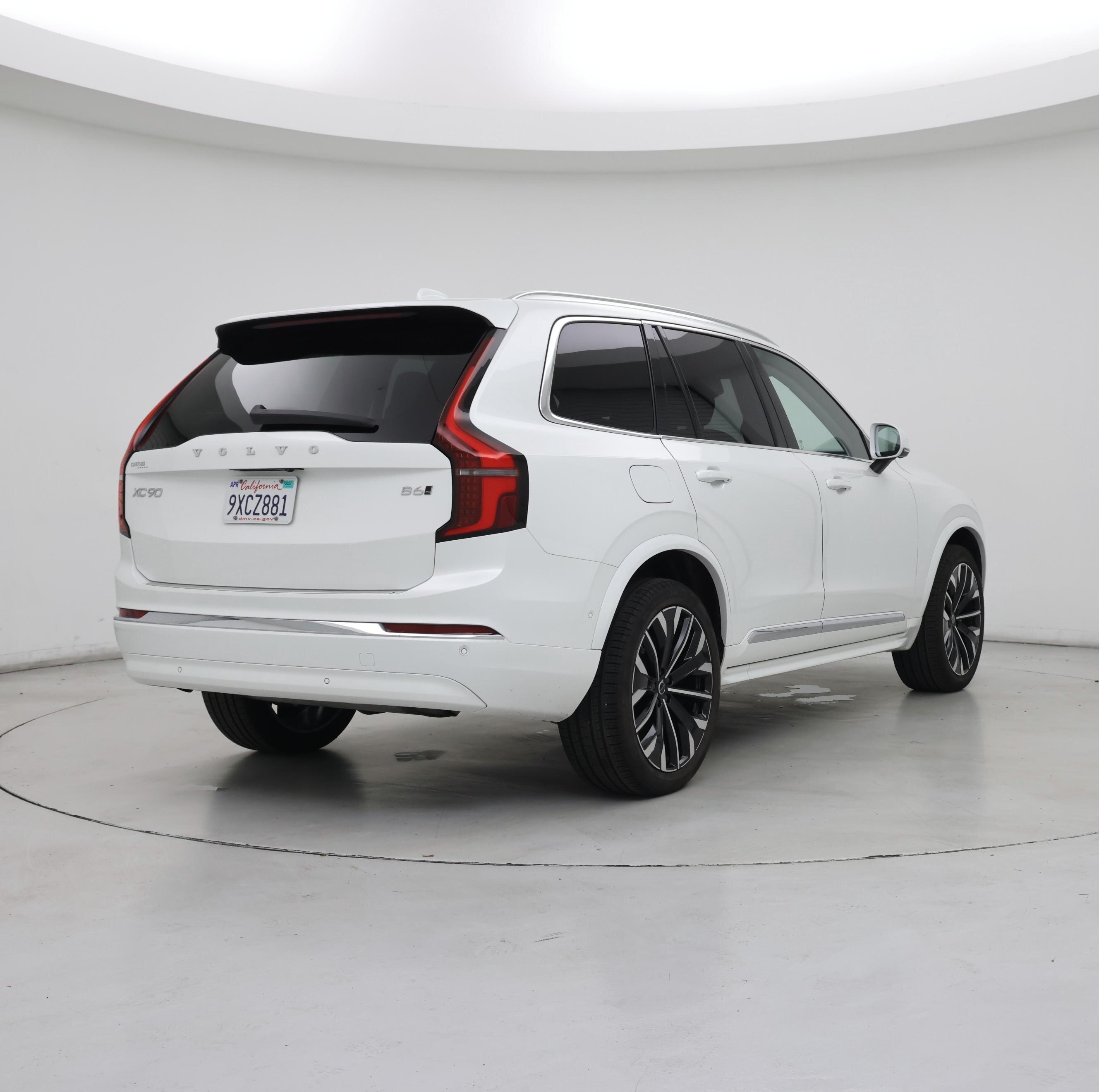 Thumbnail: 2025 Volvo XC90 - 8