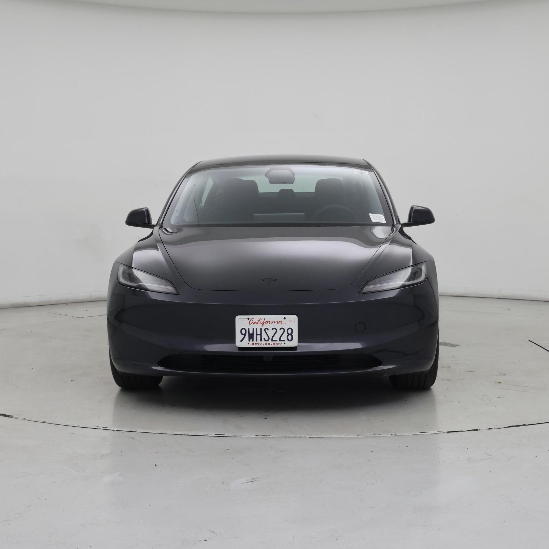 Thumbnail: 2025 Tesla Model 3 - 5