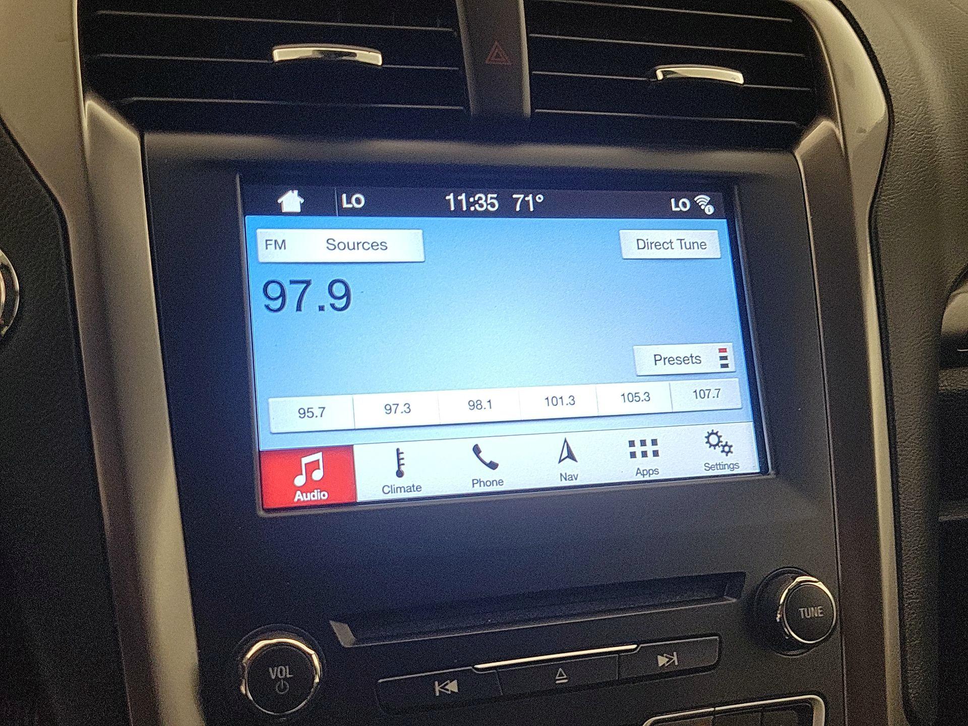 Thumbnail: 2017 Ford Fusion - 16