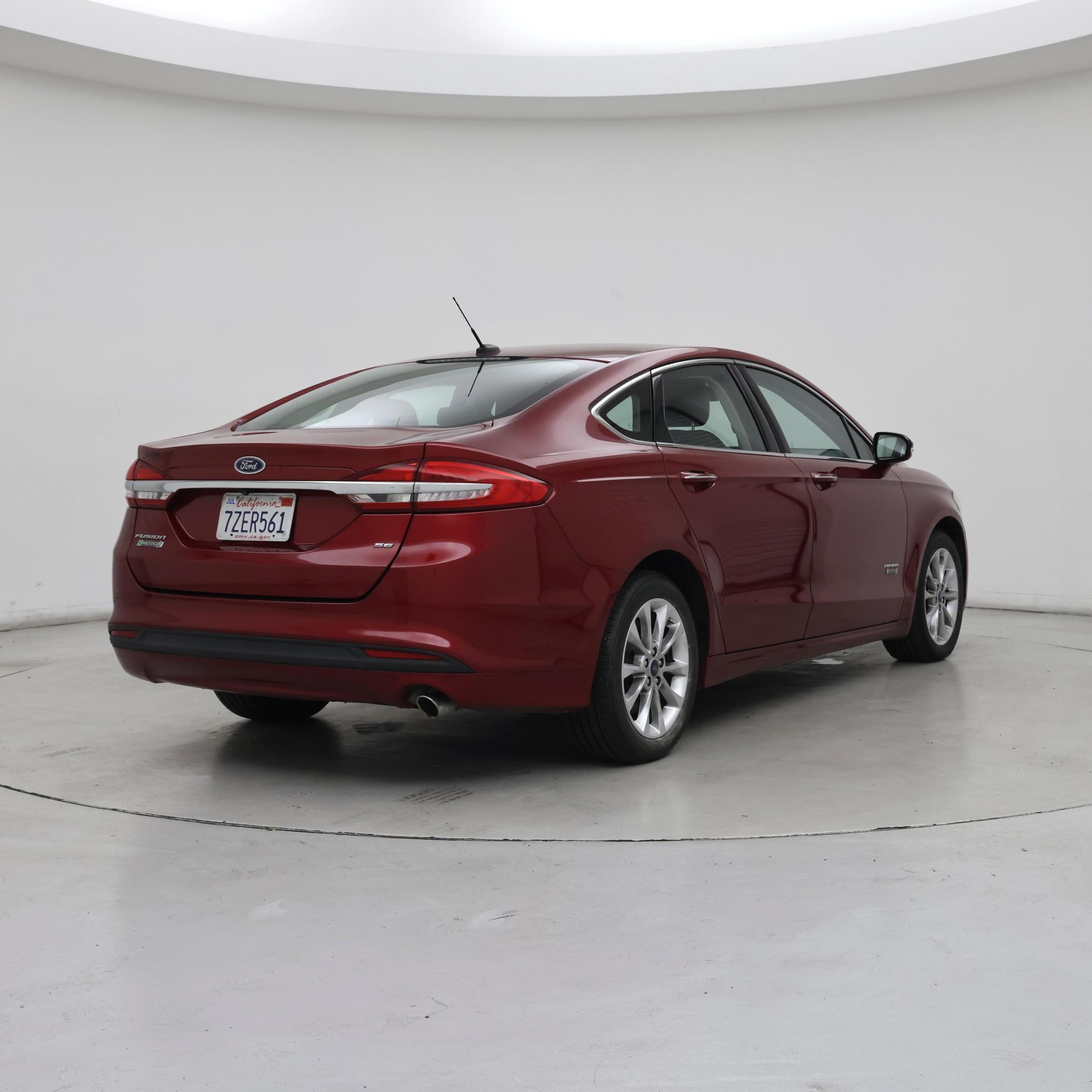 Thumbnail: 2017 Ford Fusion - 8