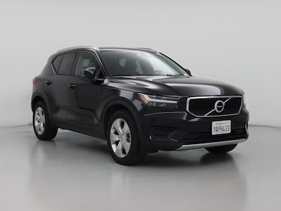2022 Volvo XC40 T4 Momentum