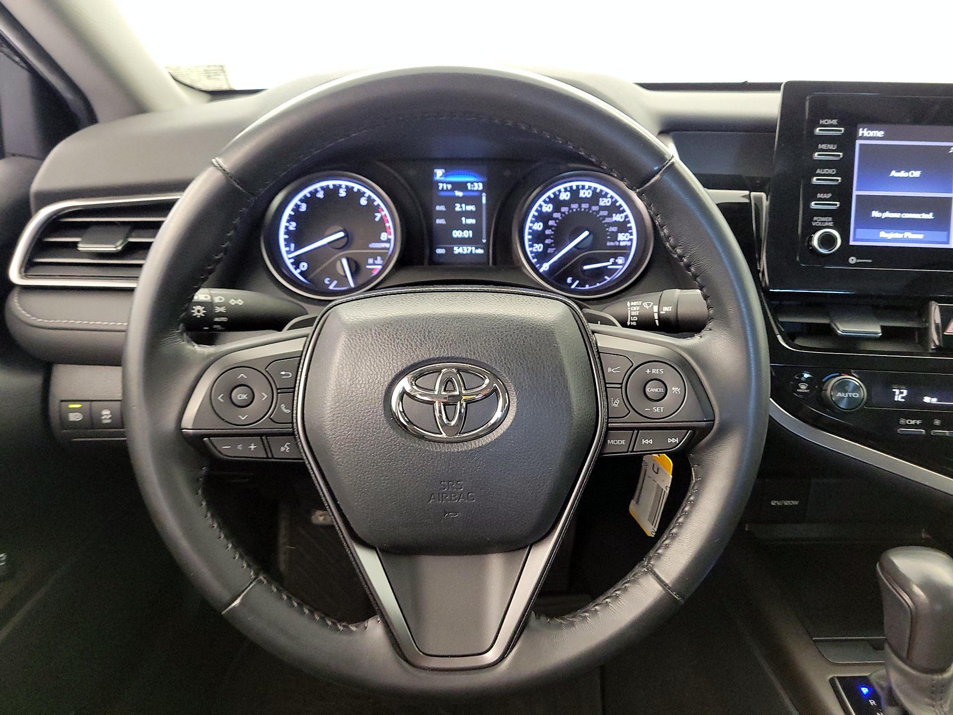 Thumbnail: 2023 Toyota Camry - 10
