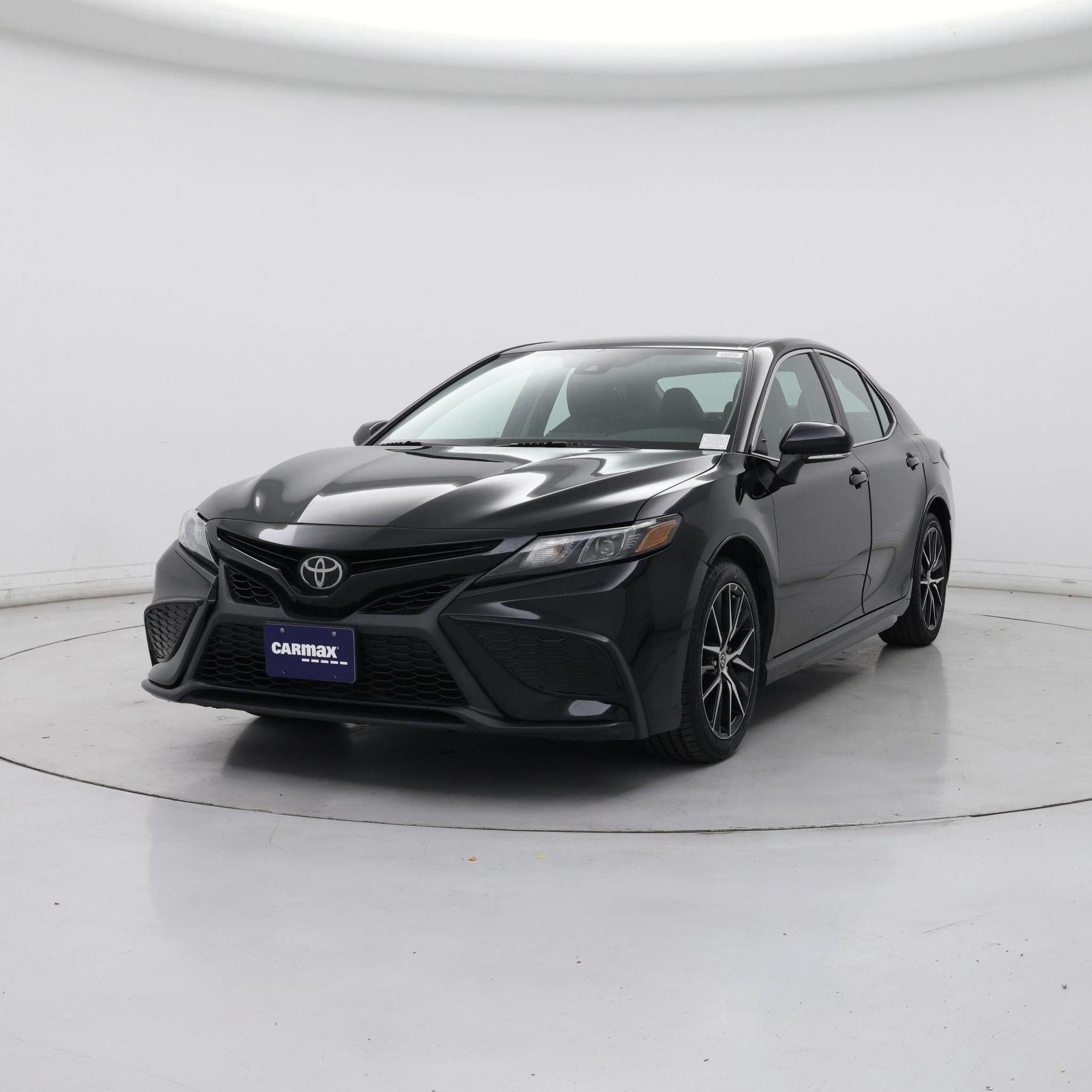 Thumbnail: 2023 Toyota Camry - 4