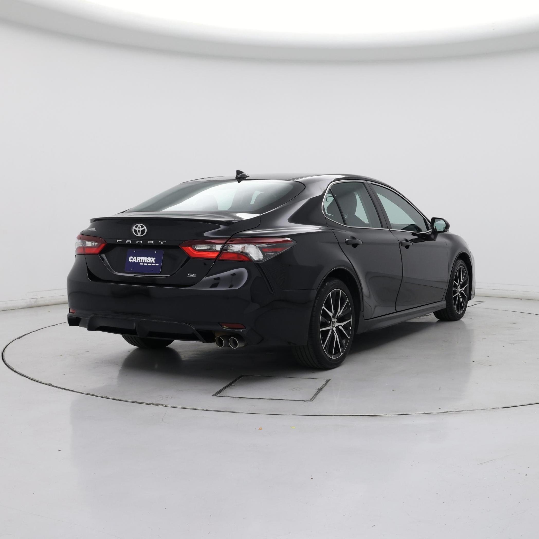 Thumbnail: 2023 Toyota Camry - 8