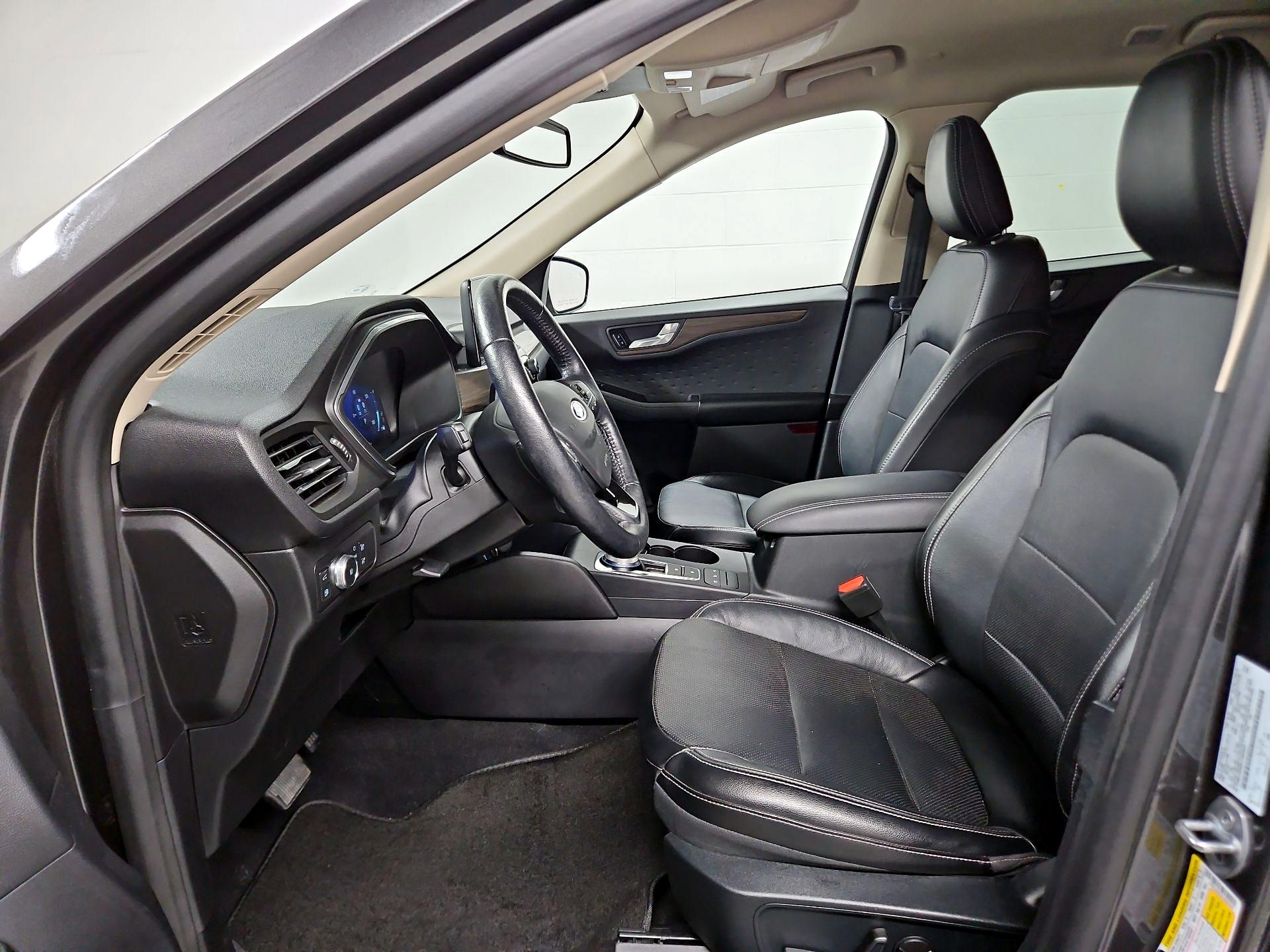 Thumbnail: 2020 Ford Escape - 11