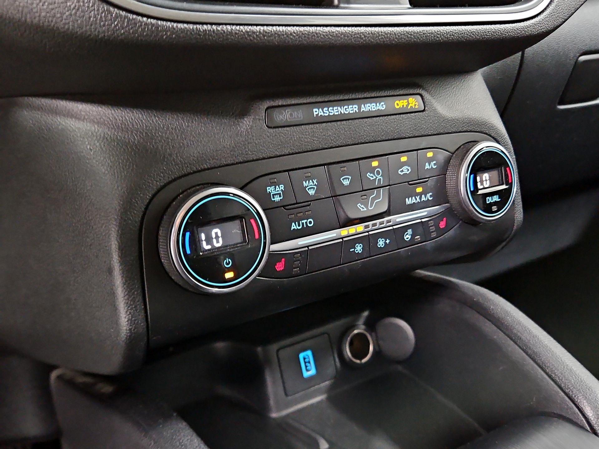 Thumbnail: 2020 Ford Escape - 17